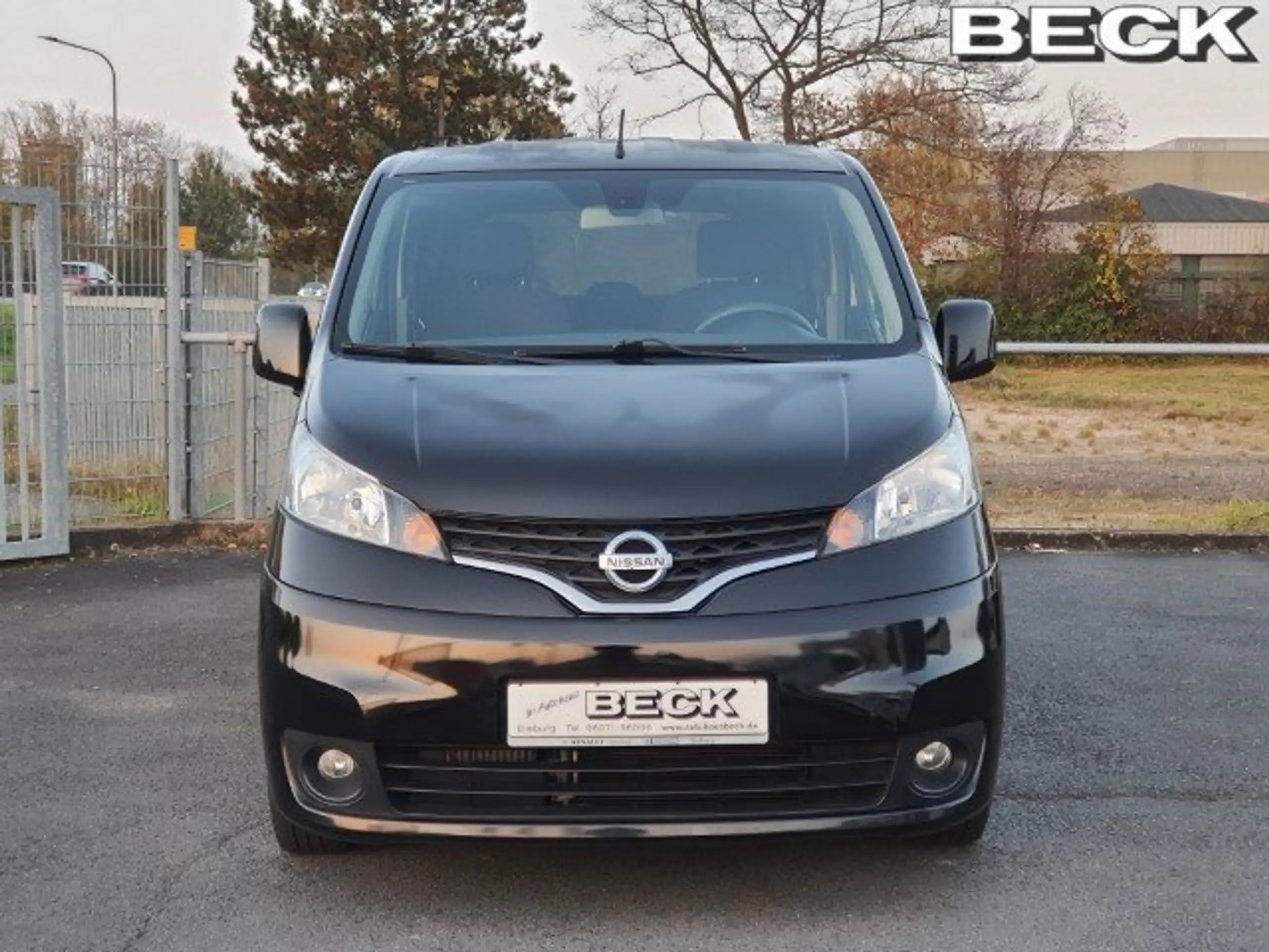 Nissan - Evalia