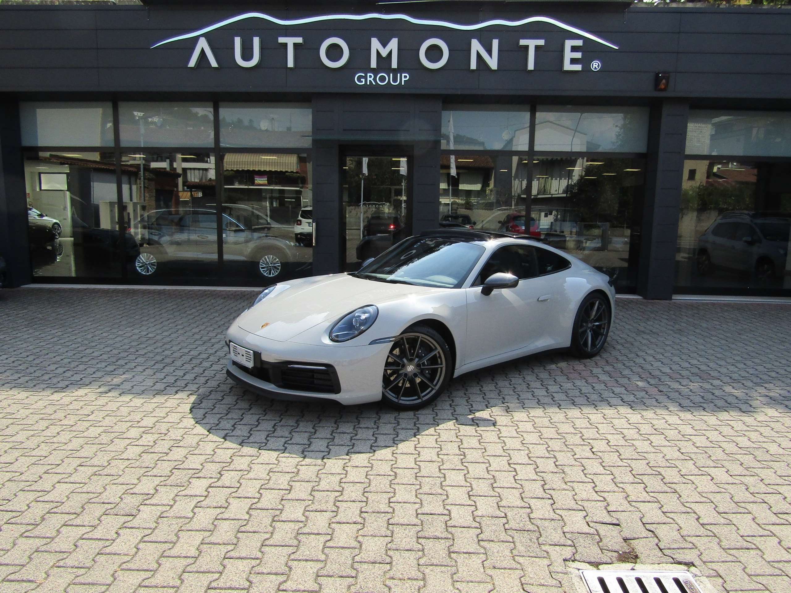 Porsche - 992