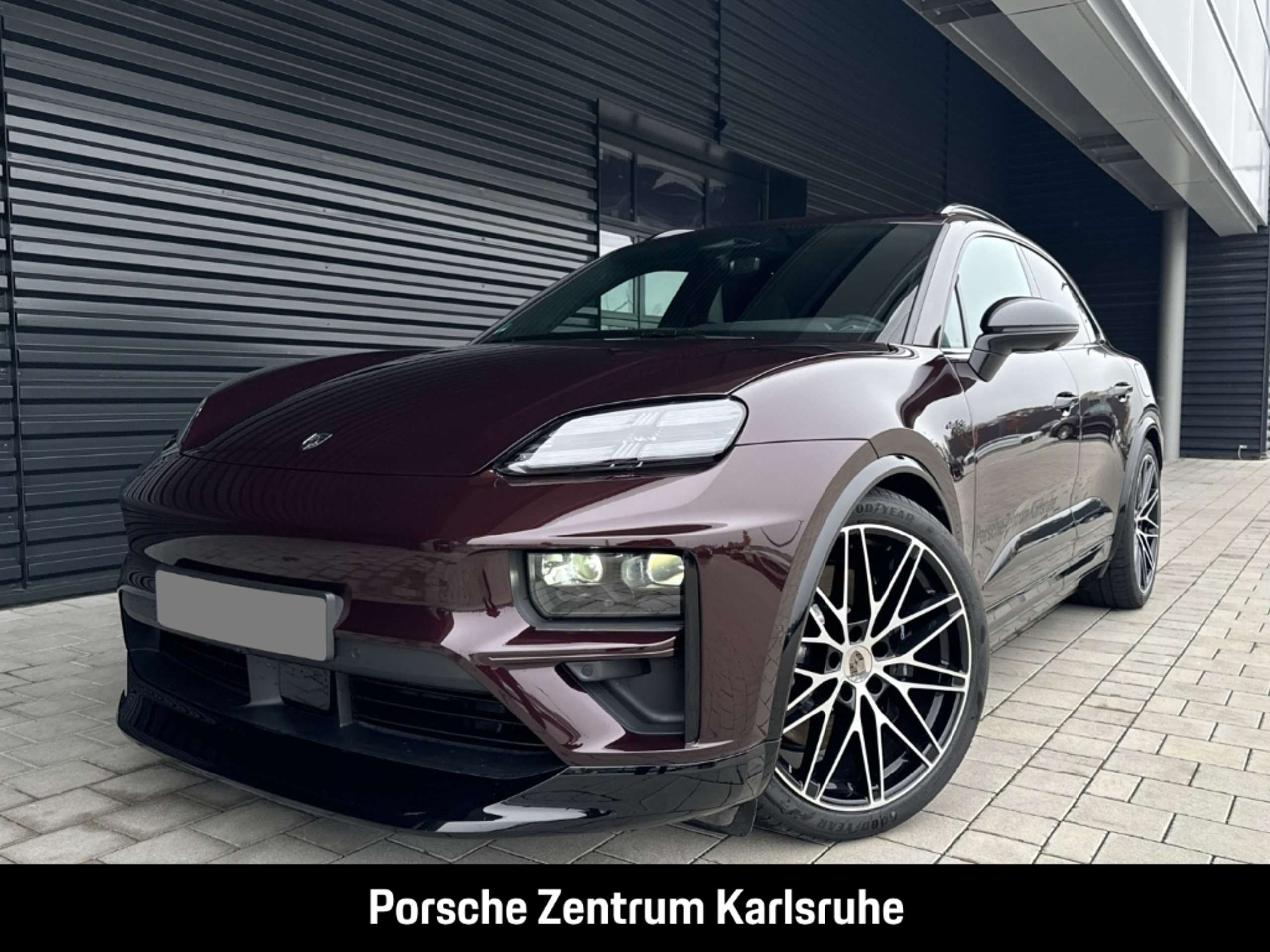 Porsche - Macan