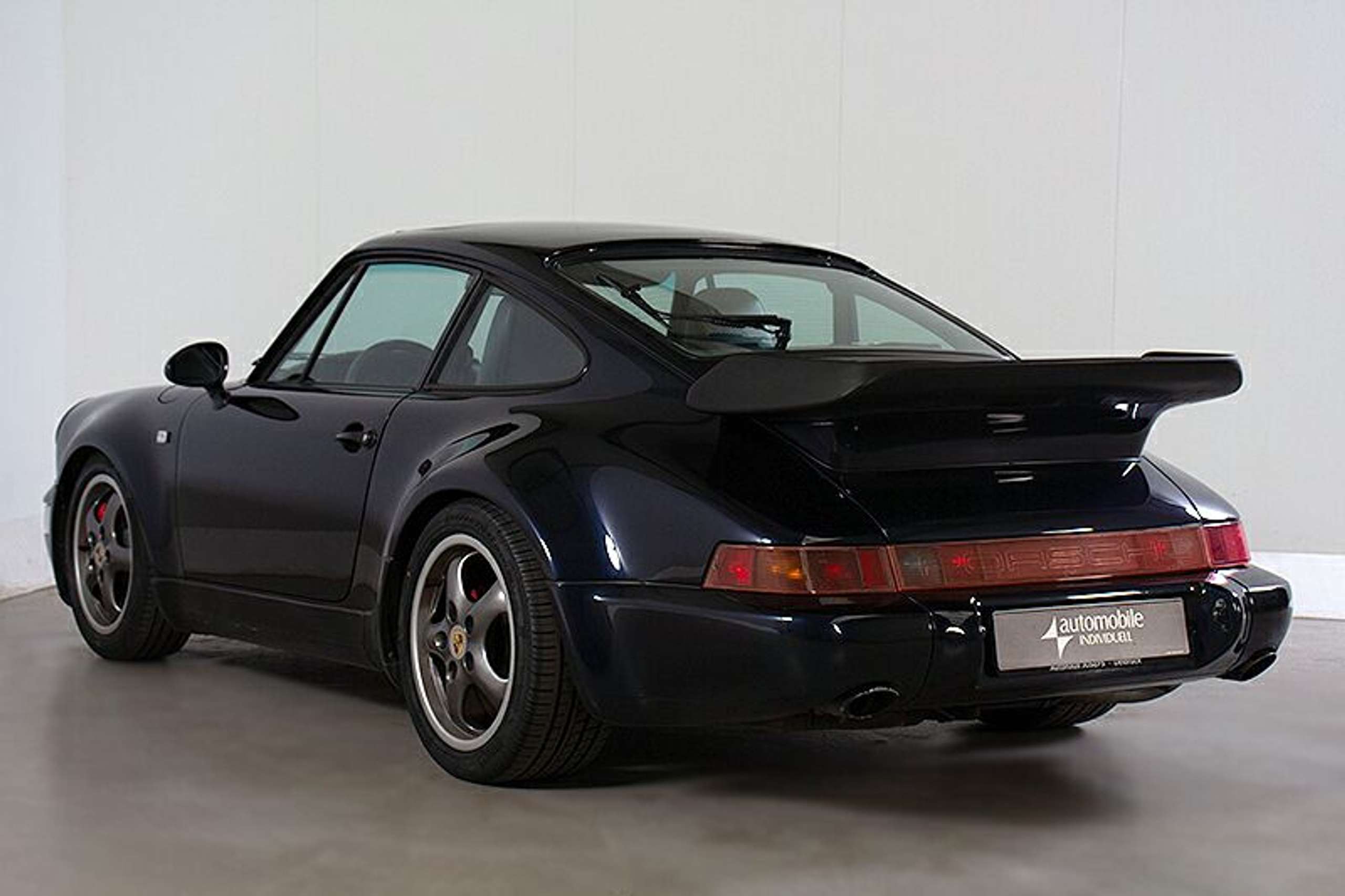 Porsche - 964