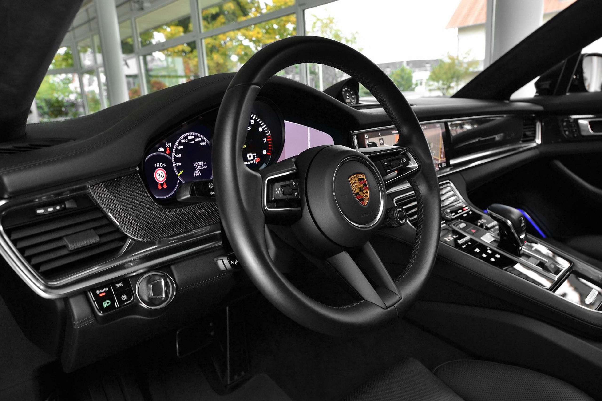 Porsche - Panamera