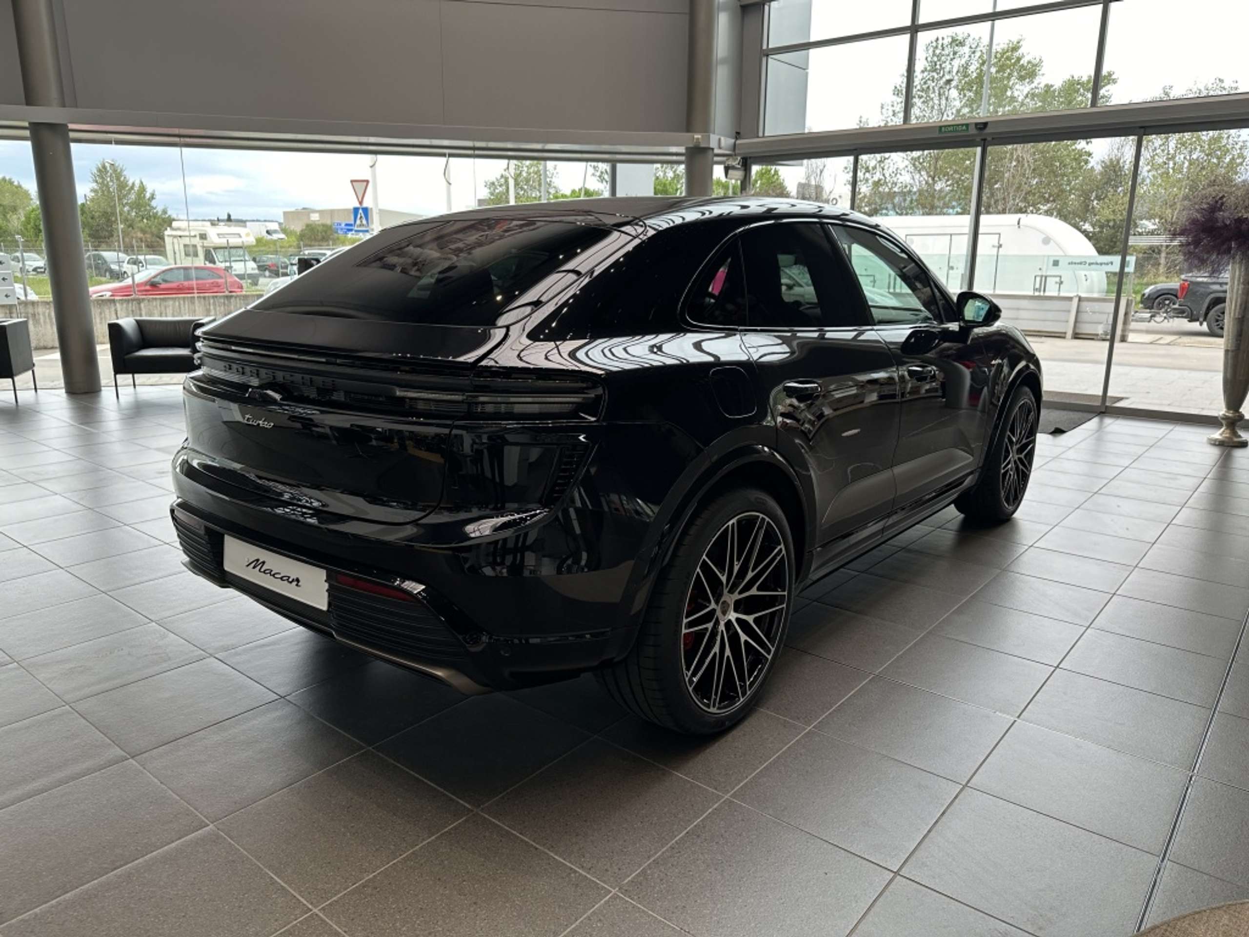 Porsche - Macan