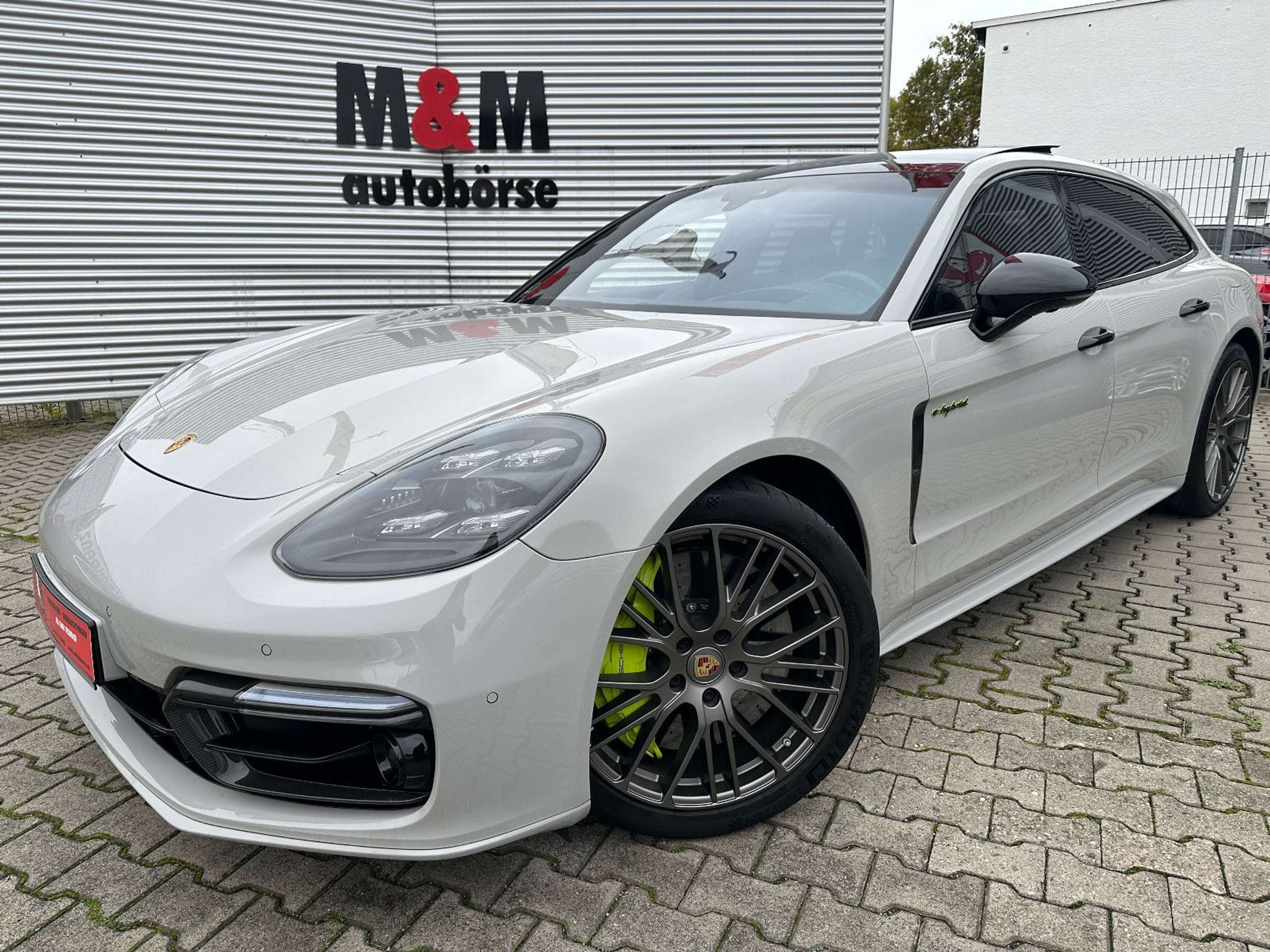 Porsche - Panamera