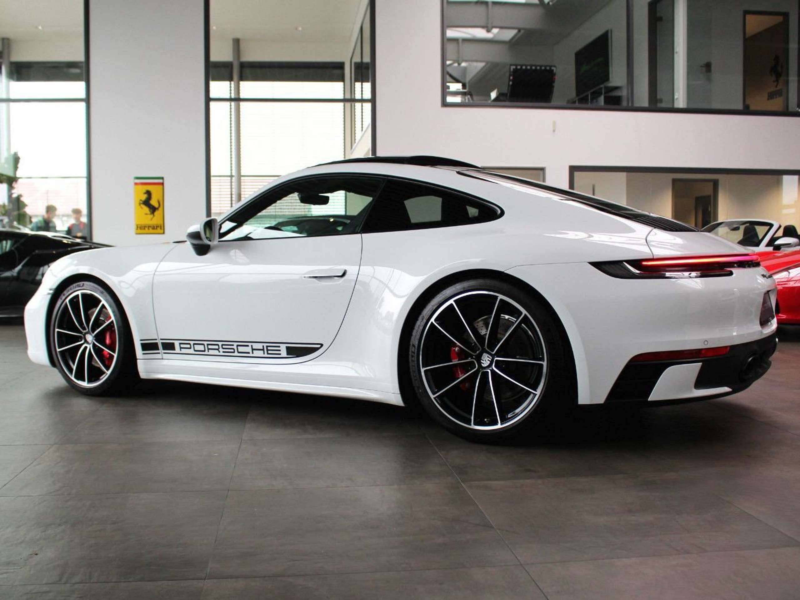 Porsche - 992