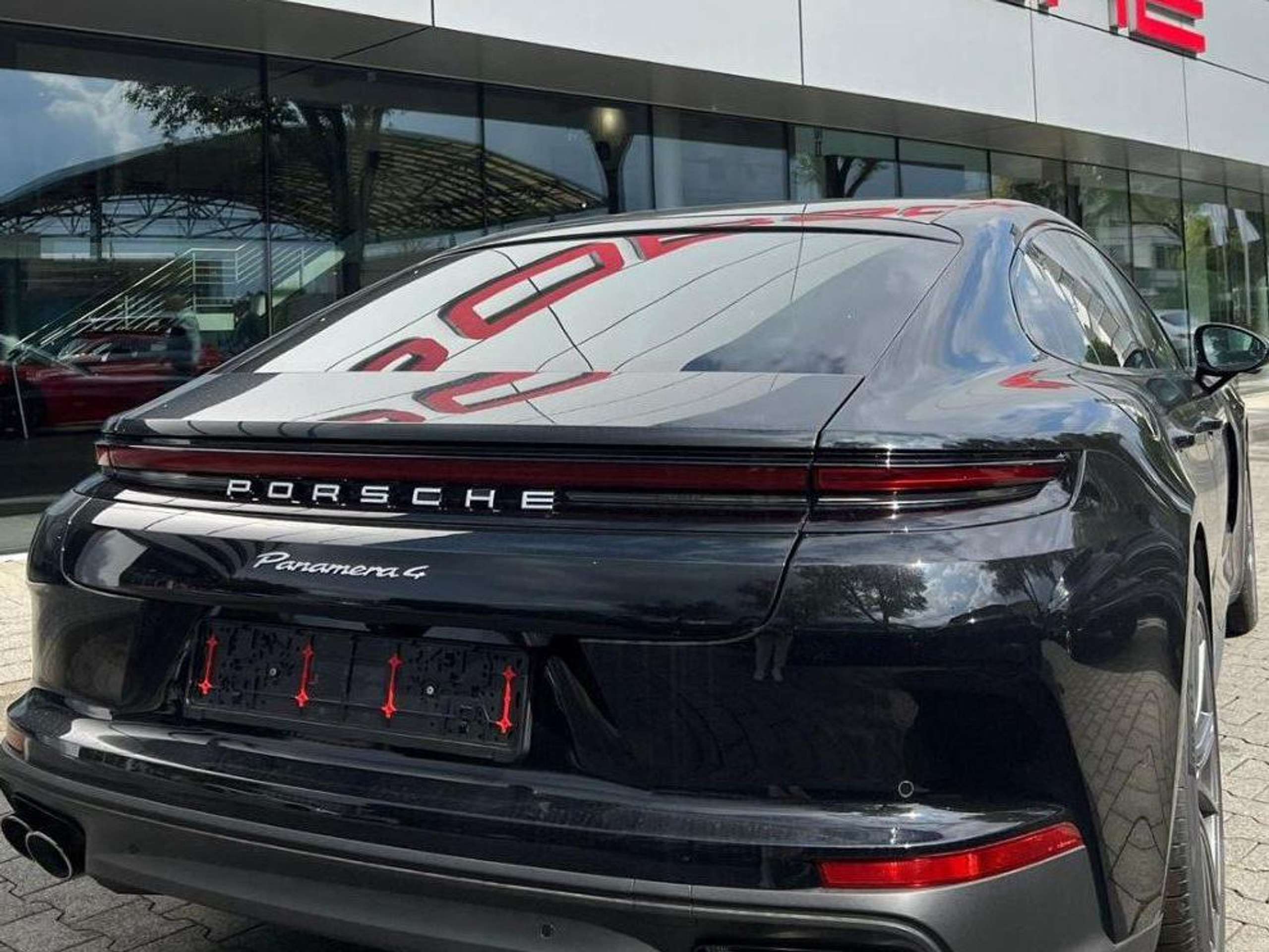 Porsche - Panamera