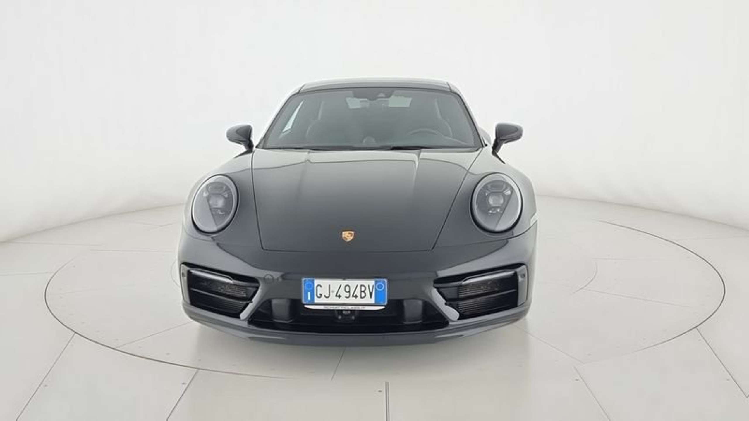 Porsche - 911