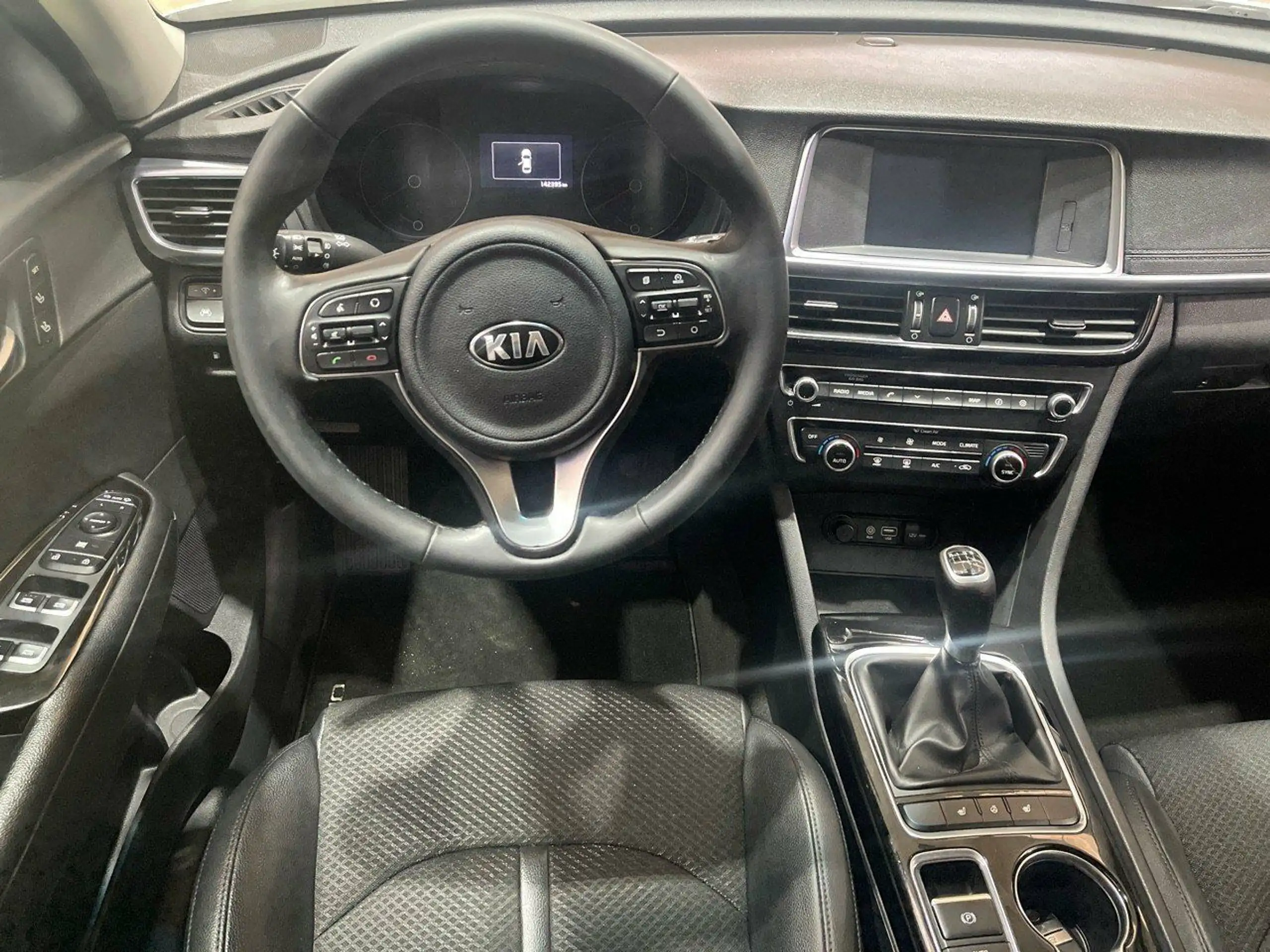 Kia - Optima