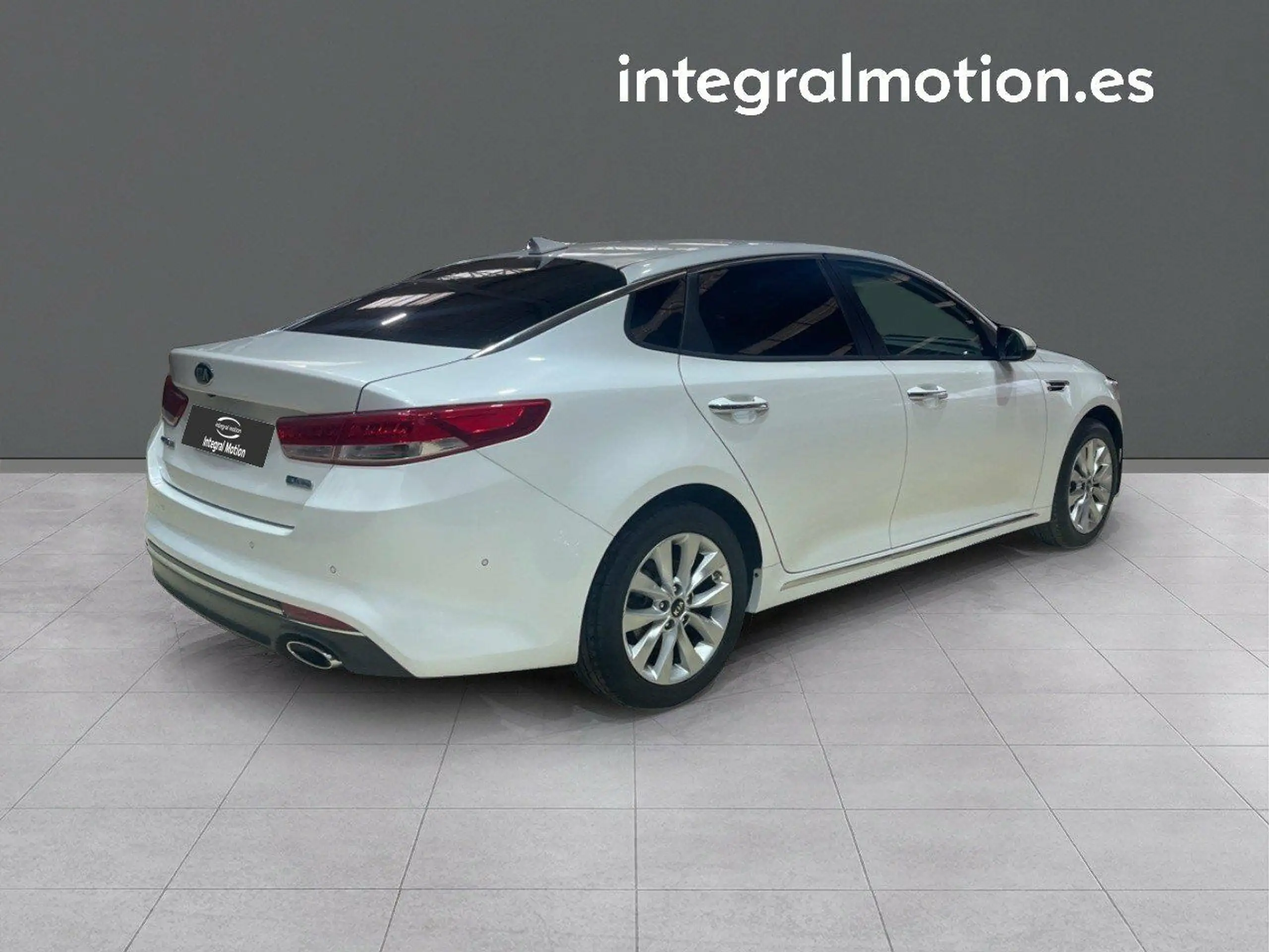 Kia - Optima