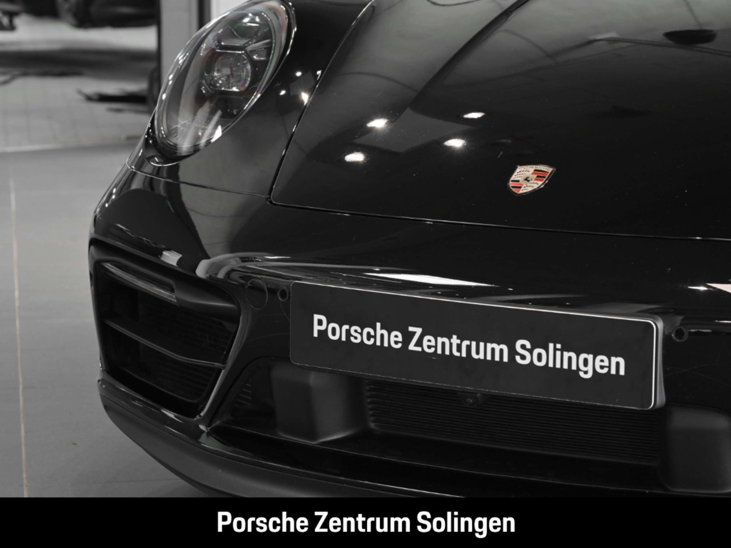 Porsche - 911