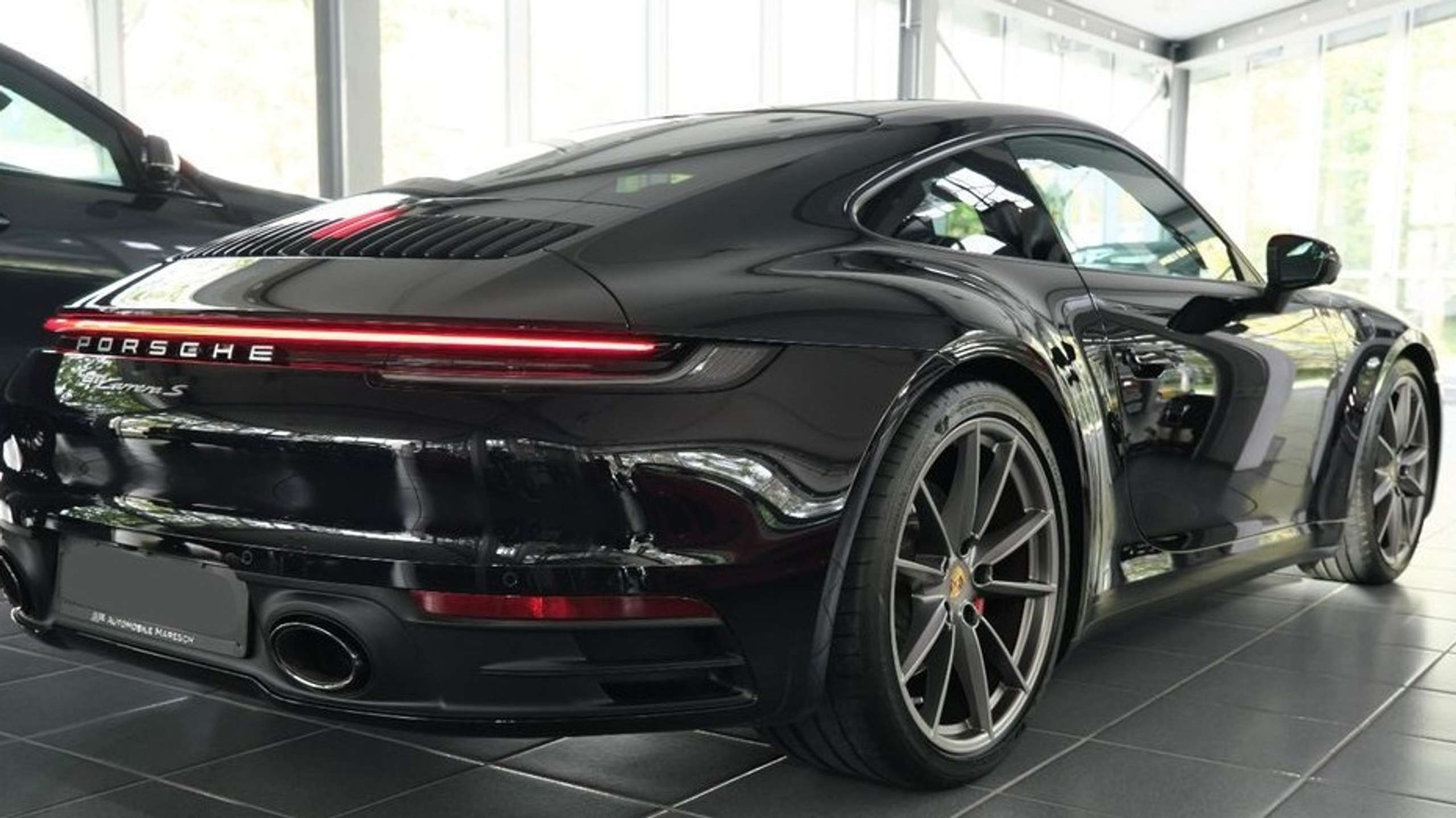 Porsche - 992