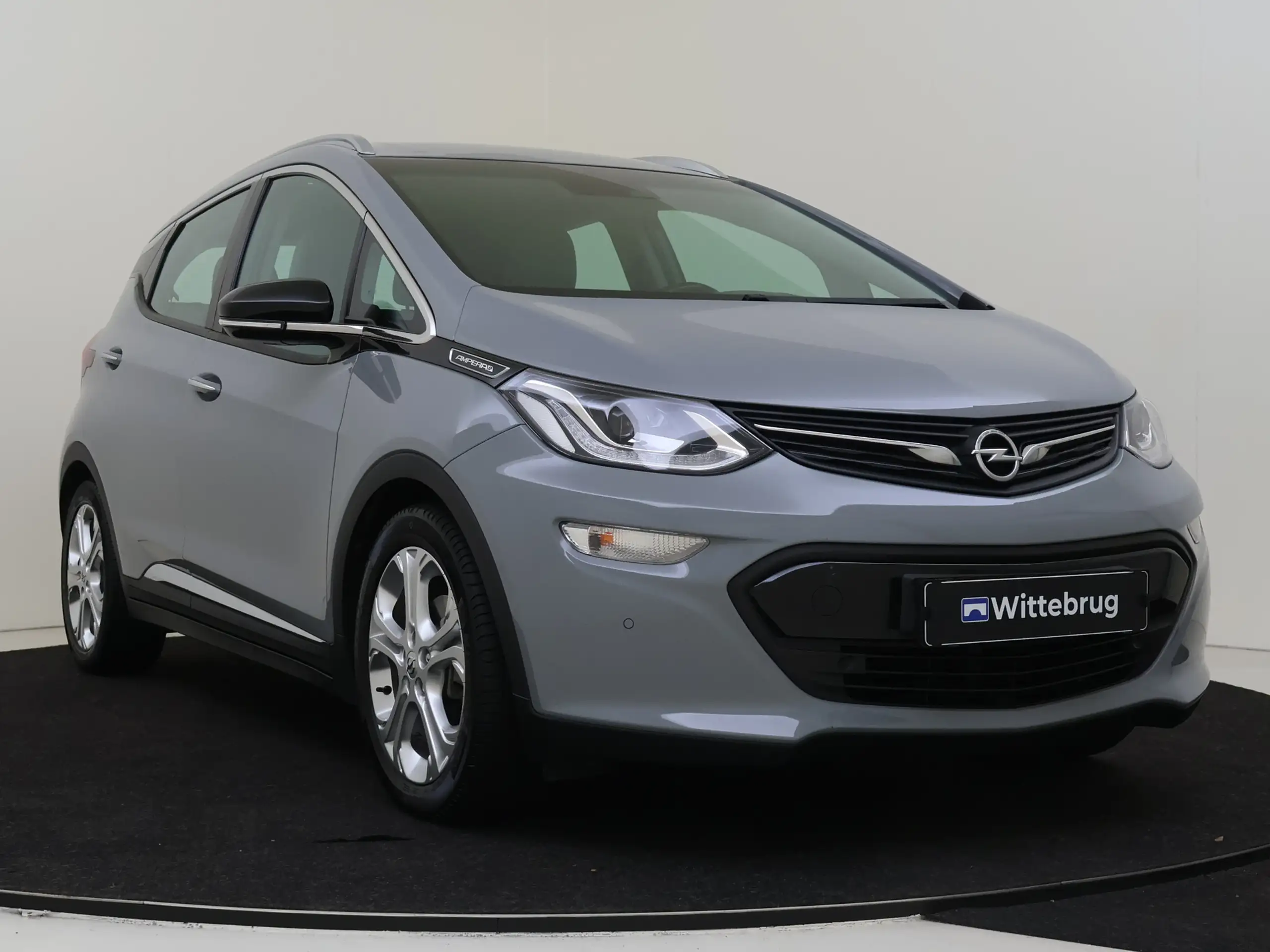 Opel - Ampera-E