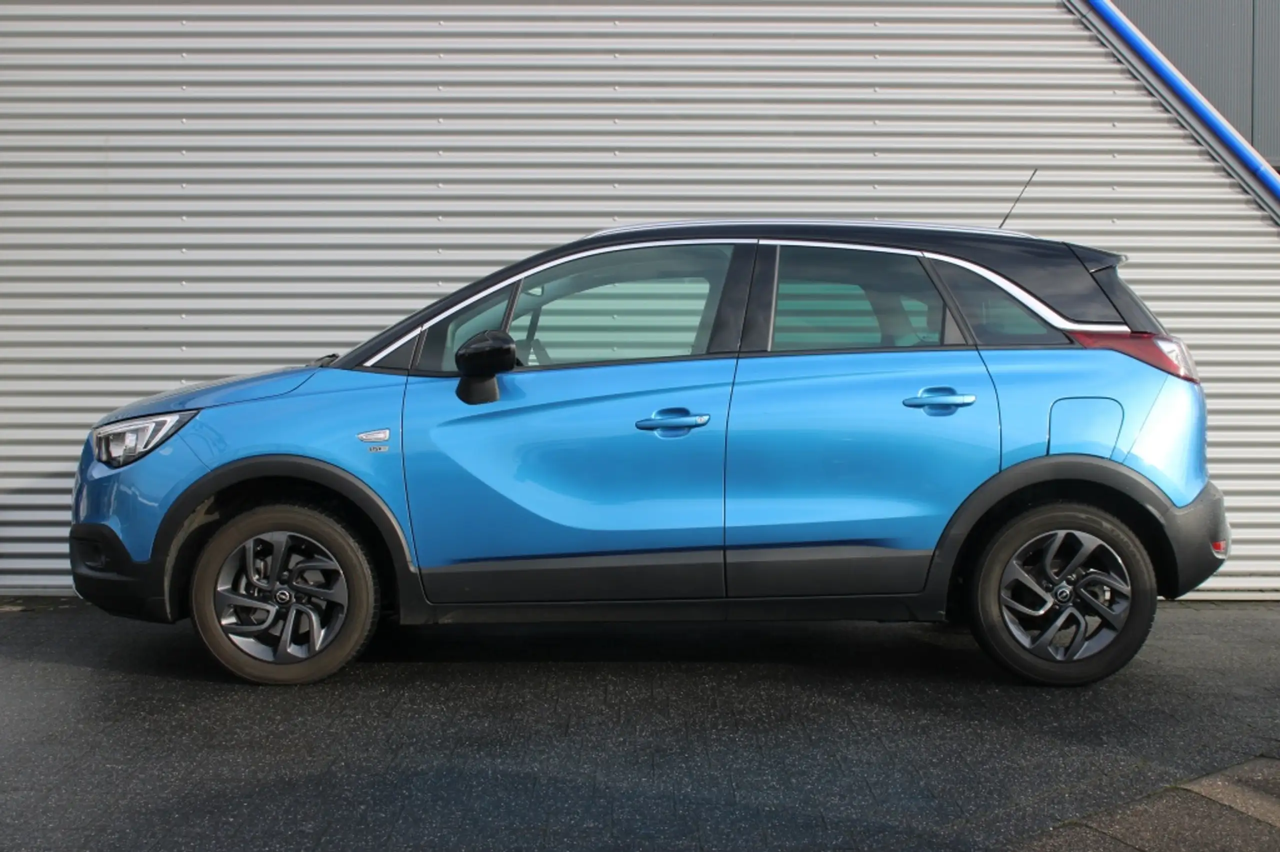 Opel - Crossland X