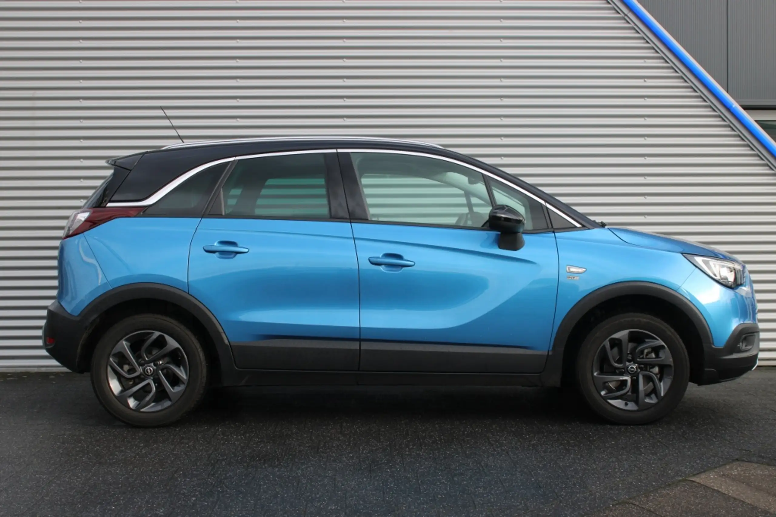 Opel - Crossland X