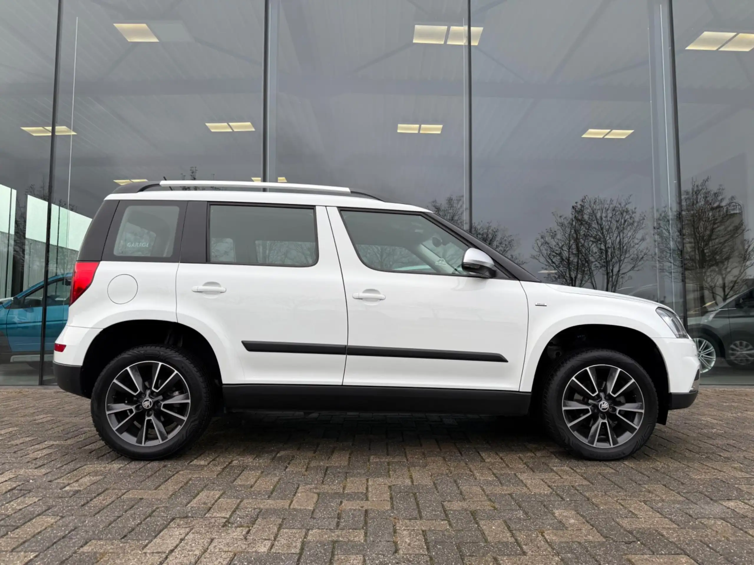 Skoda - Yeti