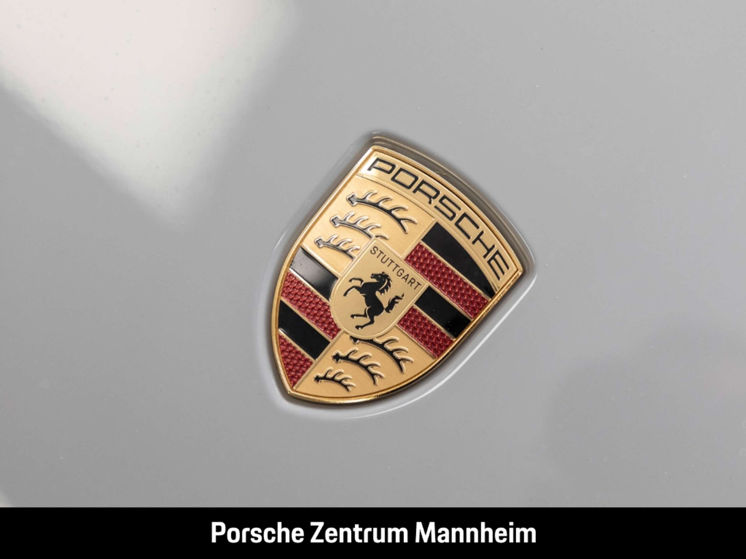 Porsche - Taycan