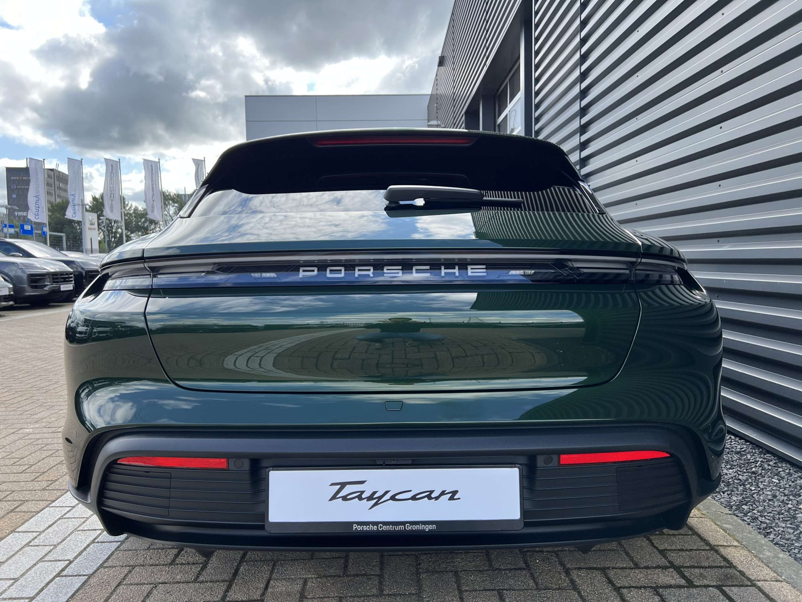 Porsche - Taycan