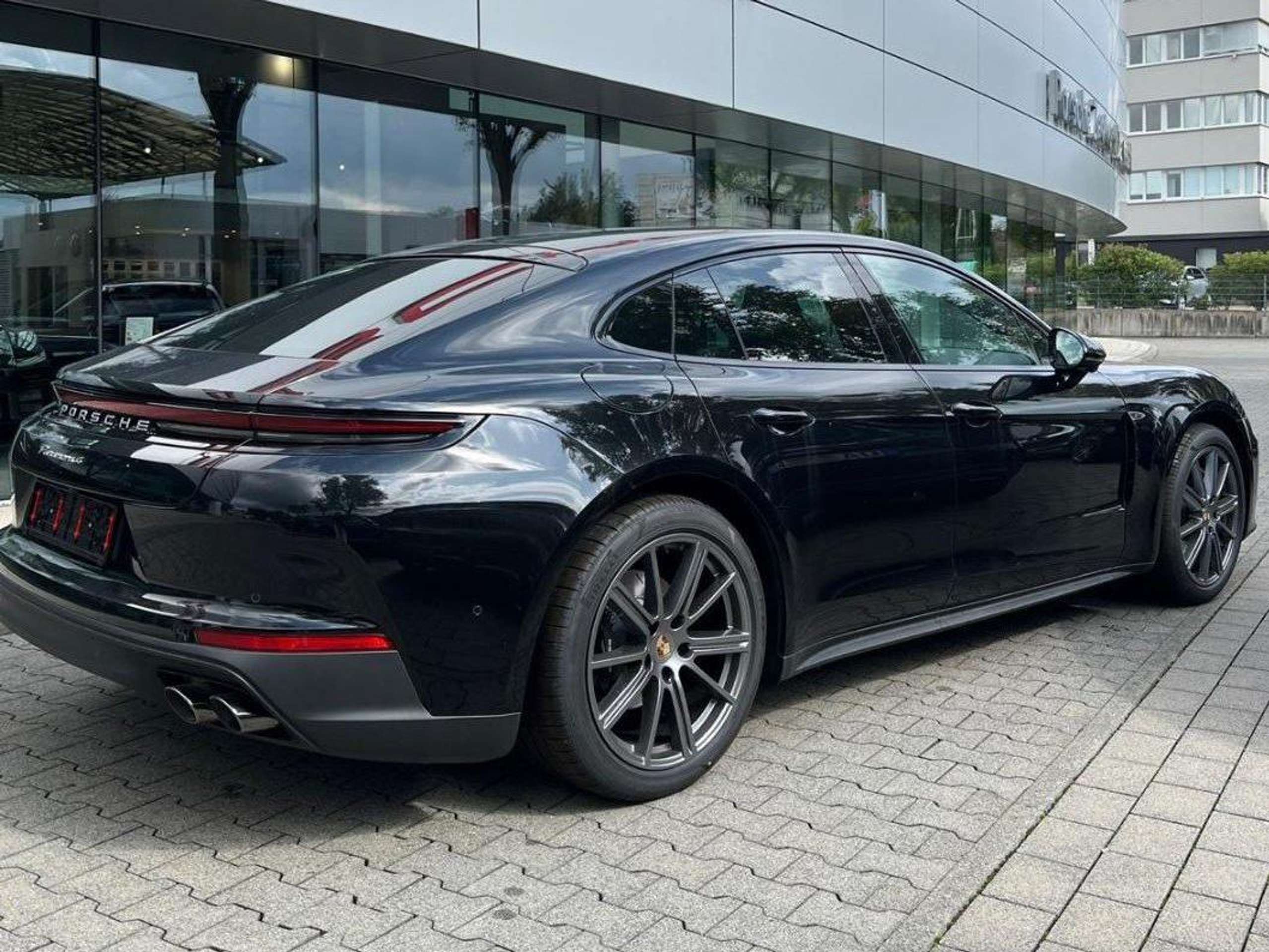 Porsche - Panamera