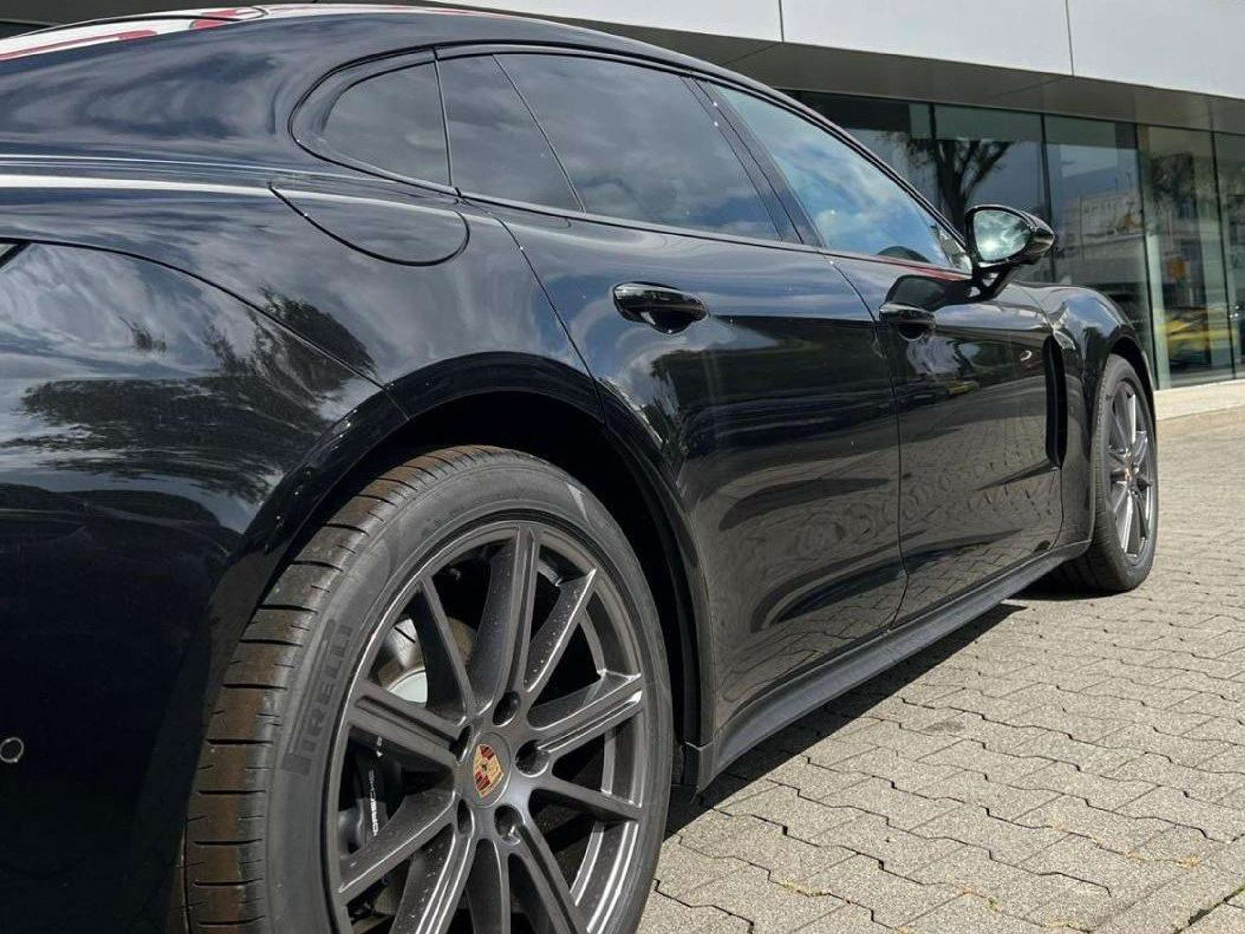 Porsche - Panamera