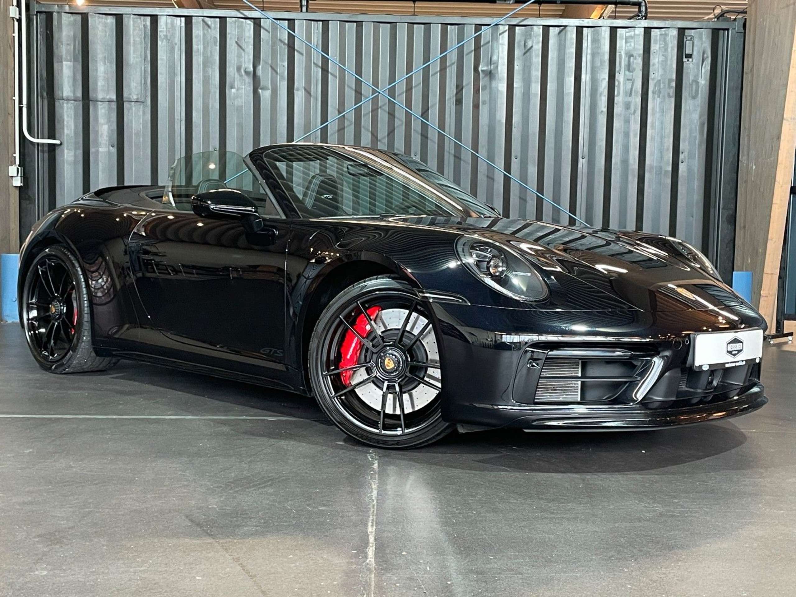 Porsche - 992