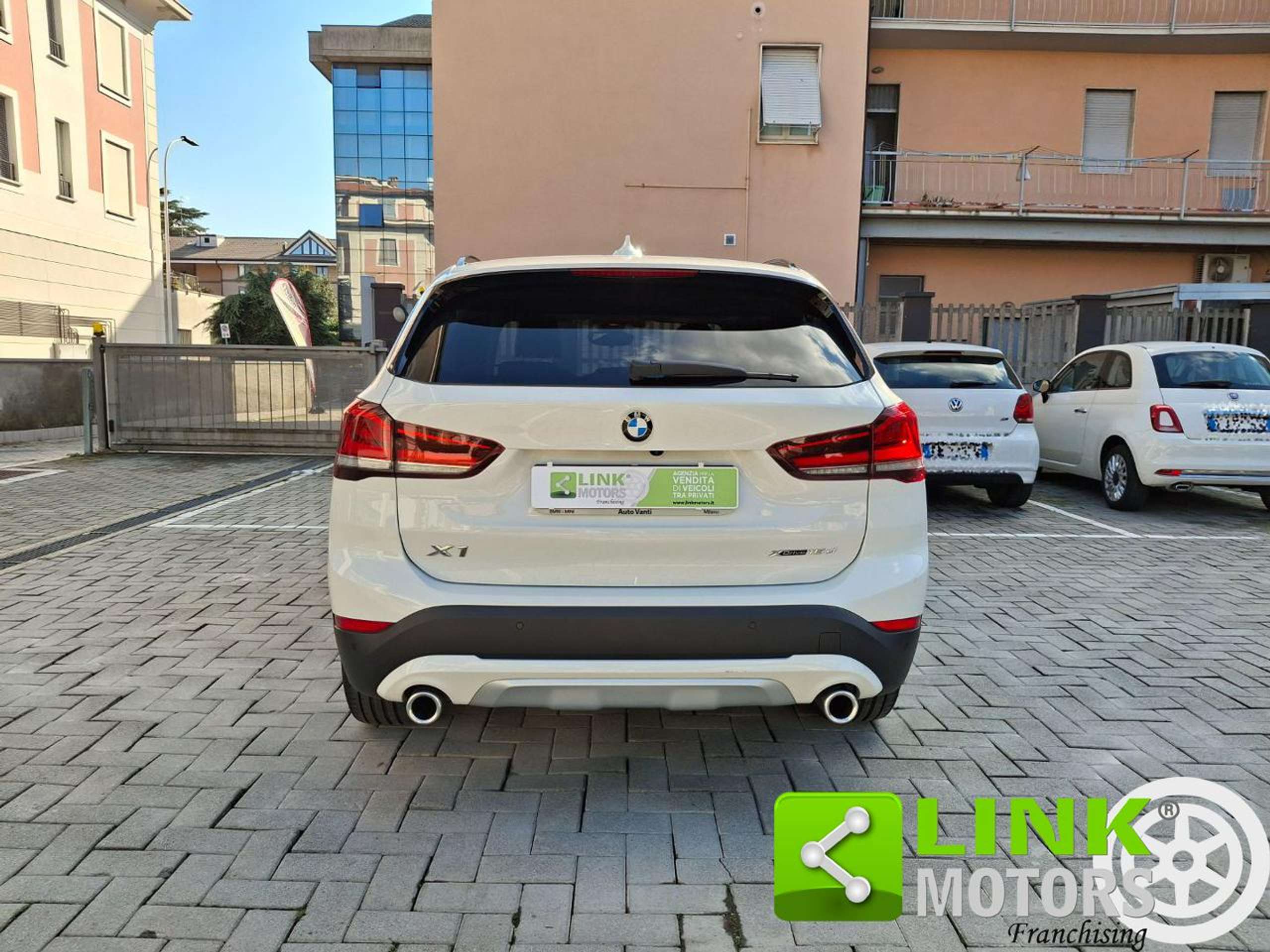 BMW - X1