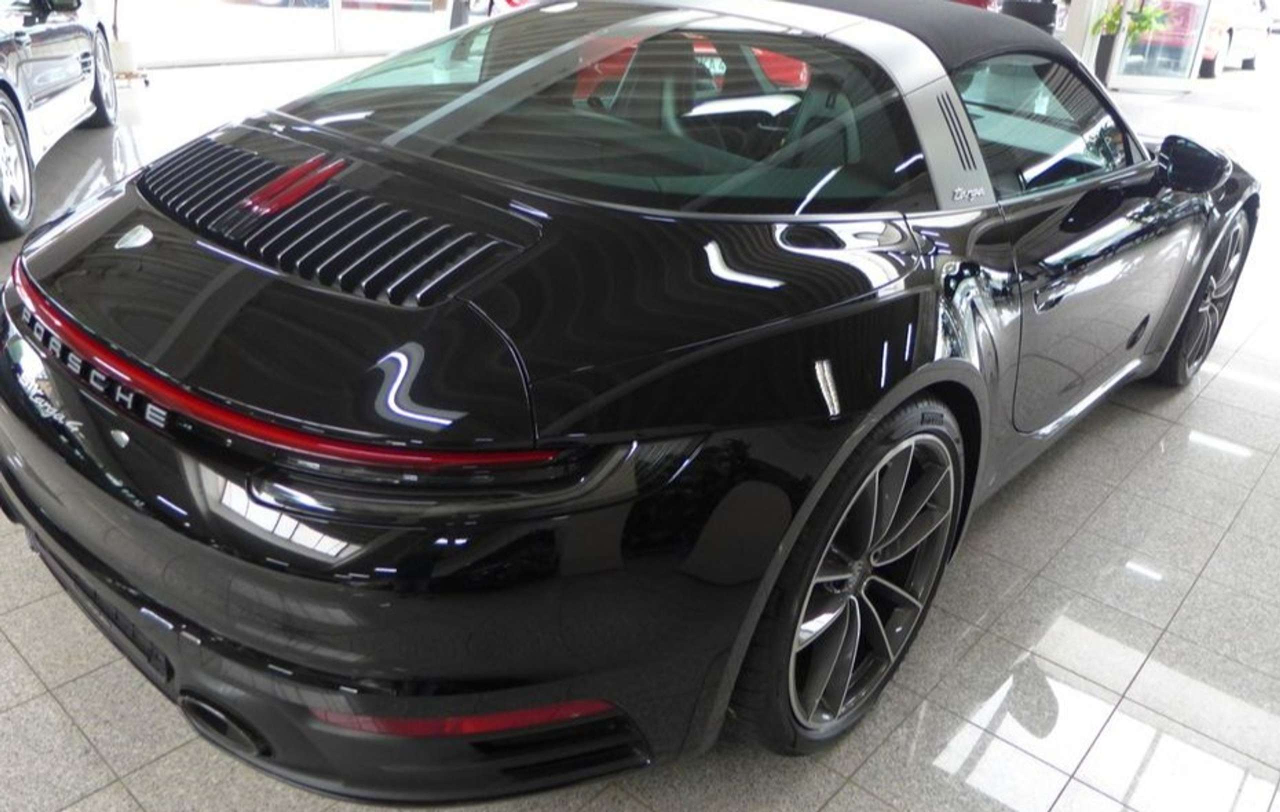 Porsche - 992