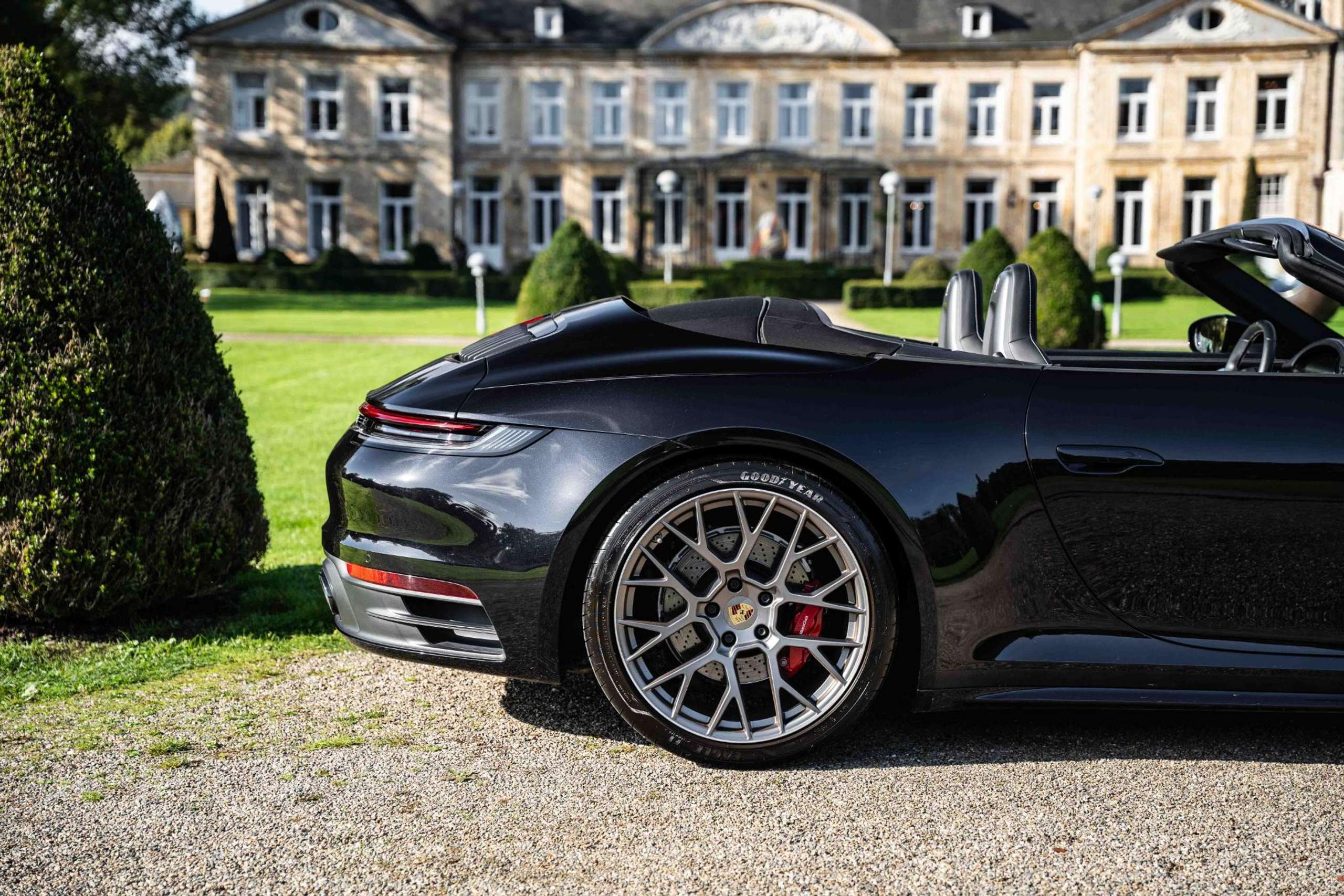 Porsche - 992