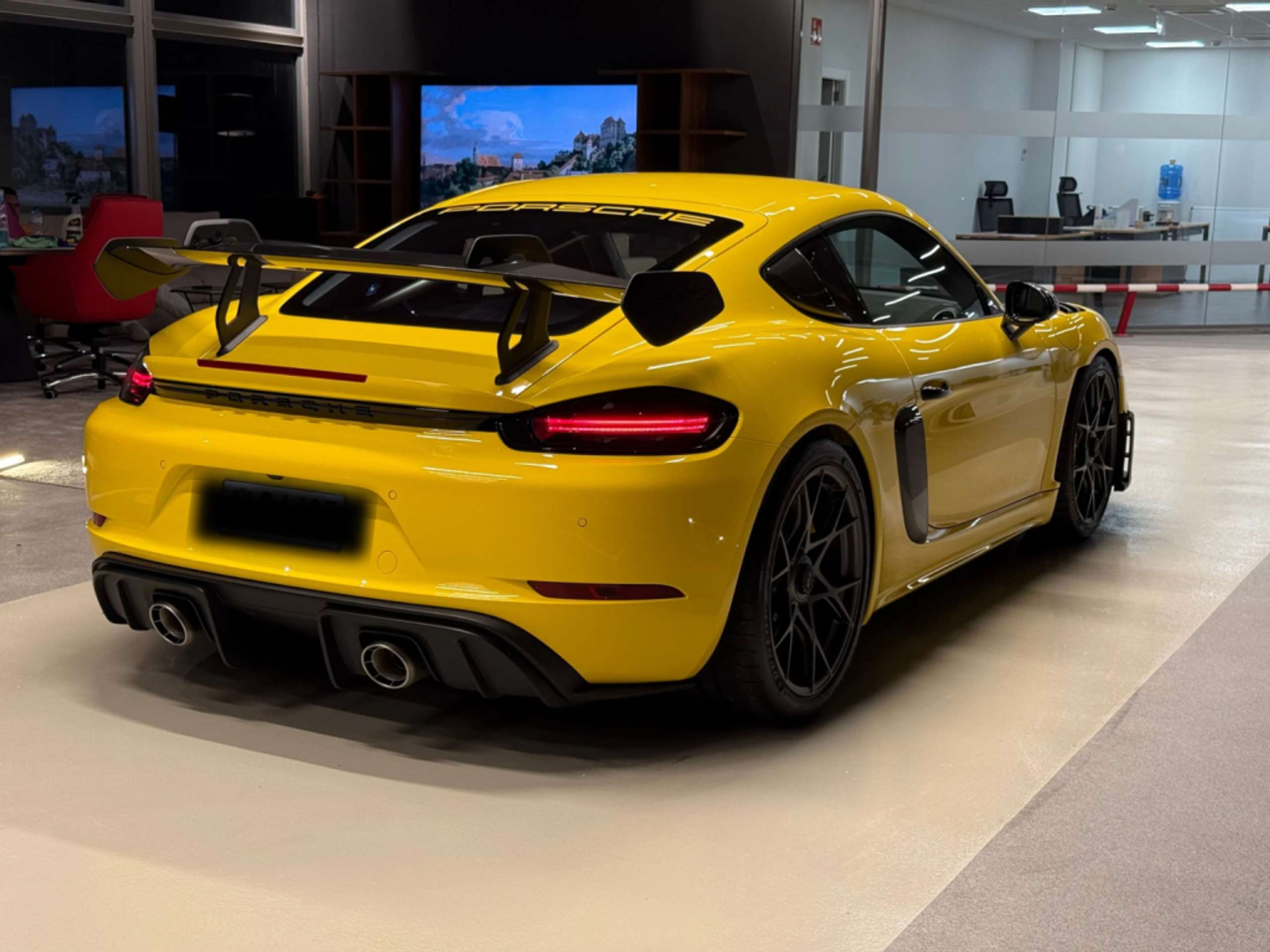 Porsche - Cayman