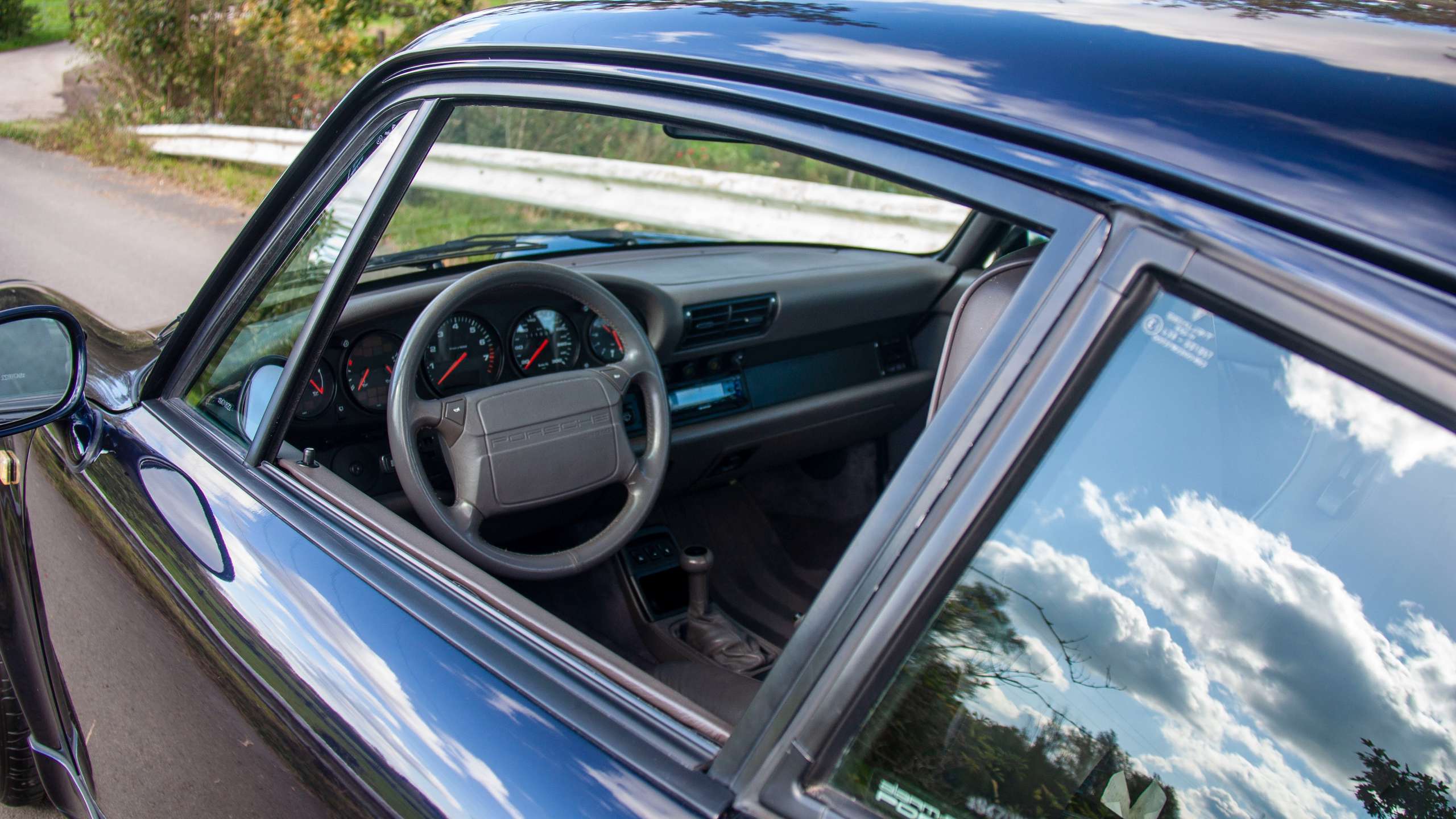 Porsche - 964