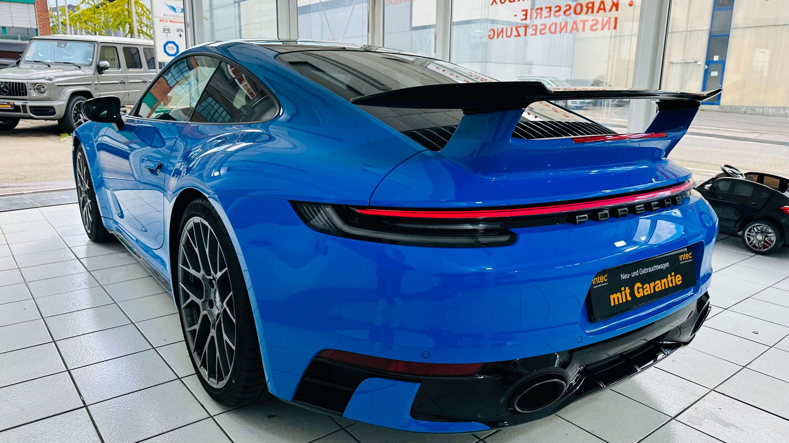 Porsche - 992