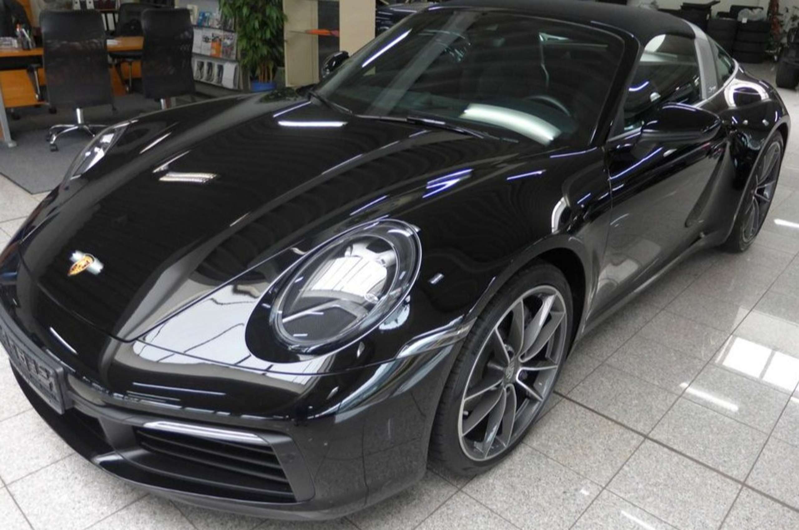 Porsche 992 2021