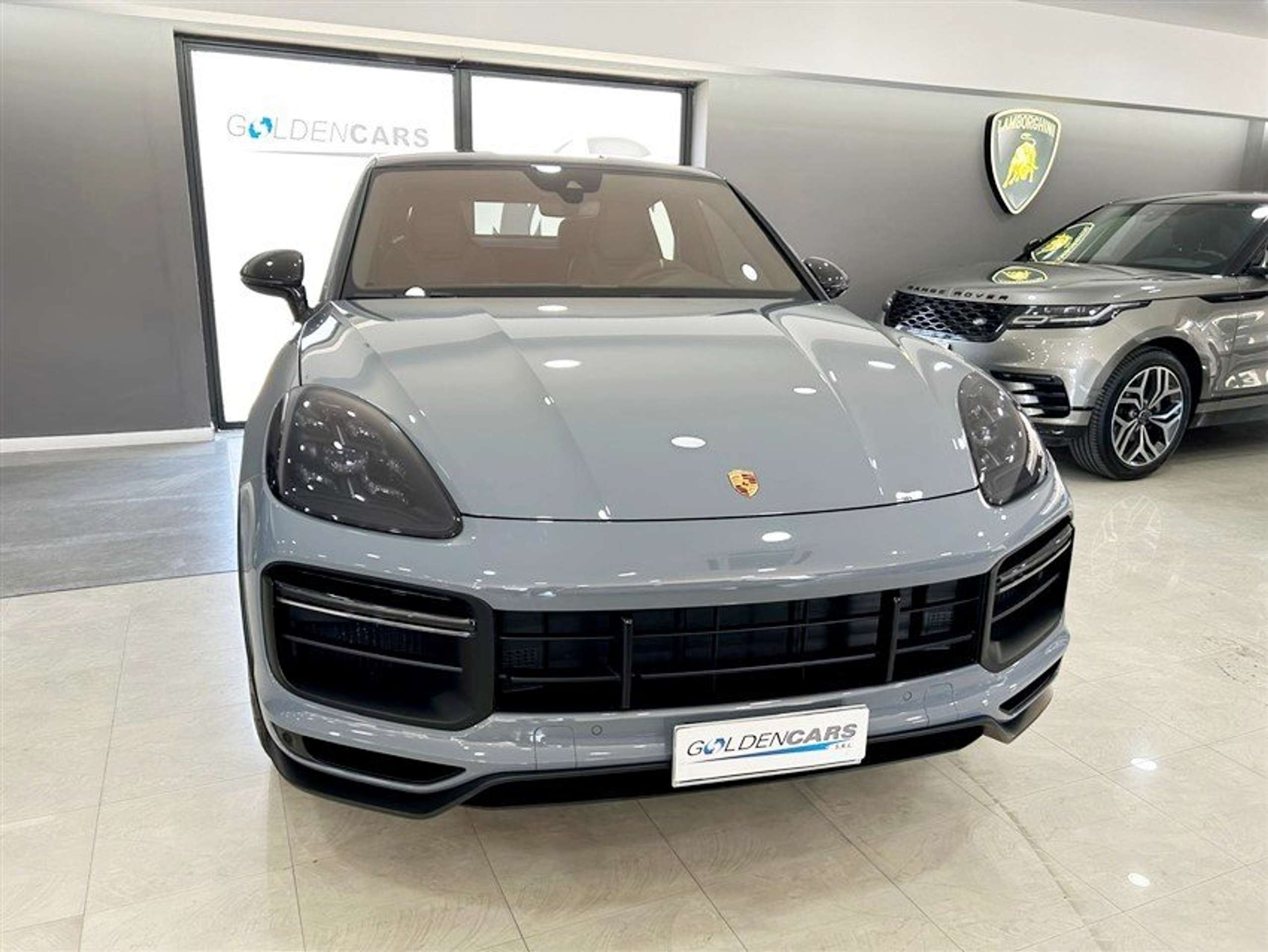 Porsche - Cayenne