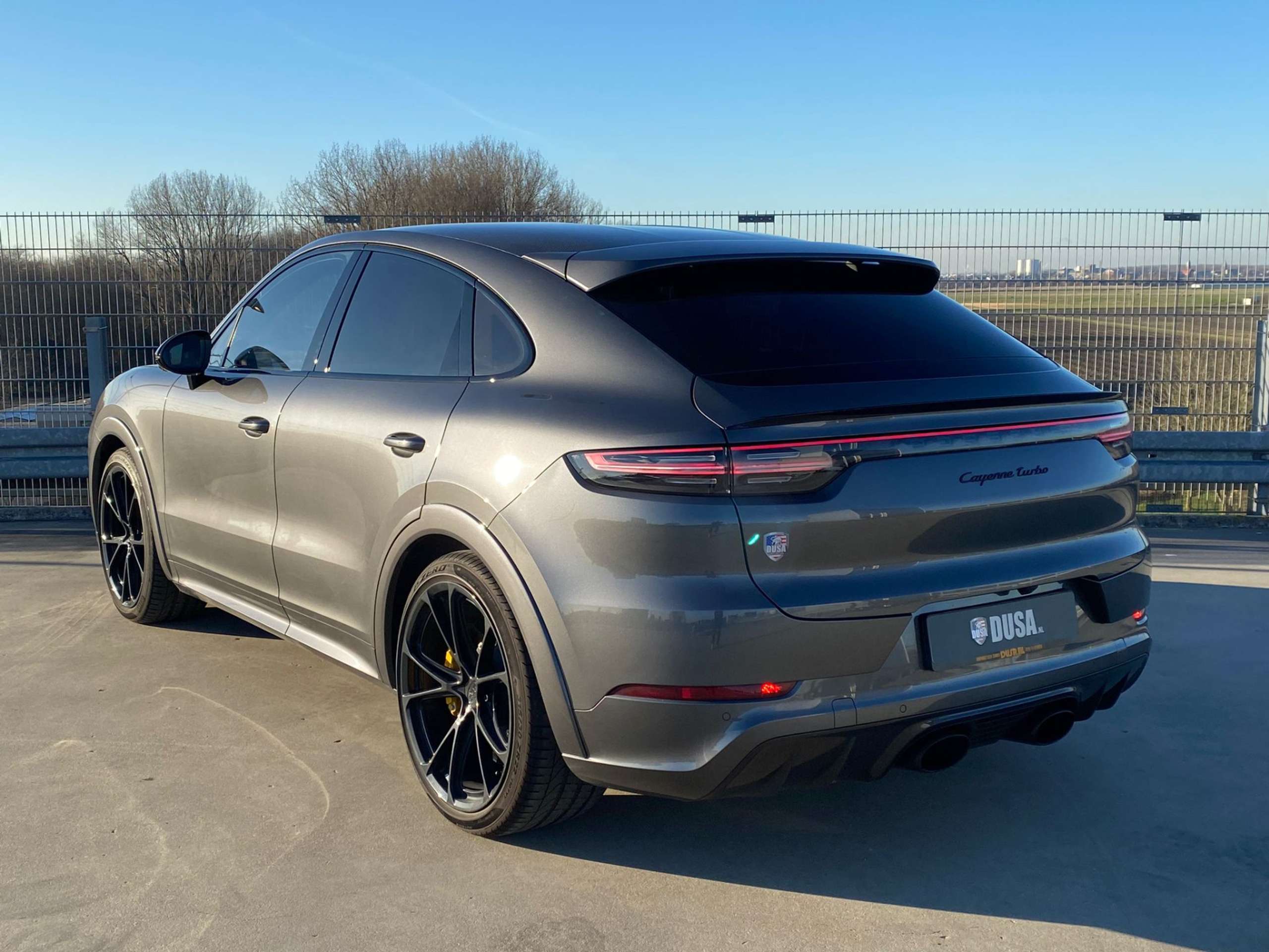 Porsche - Cayenne