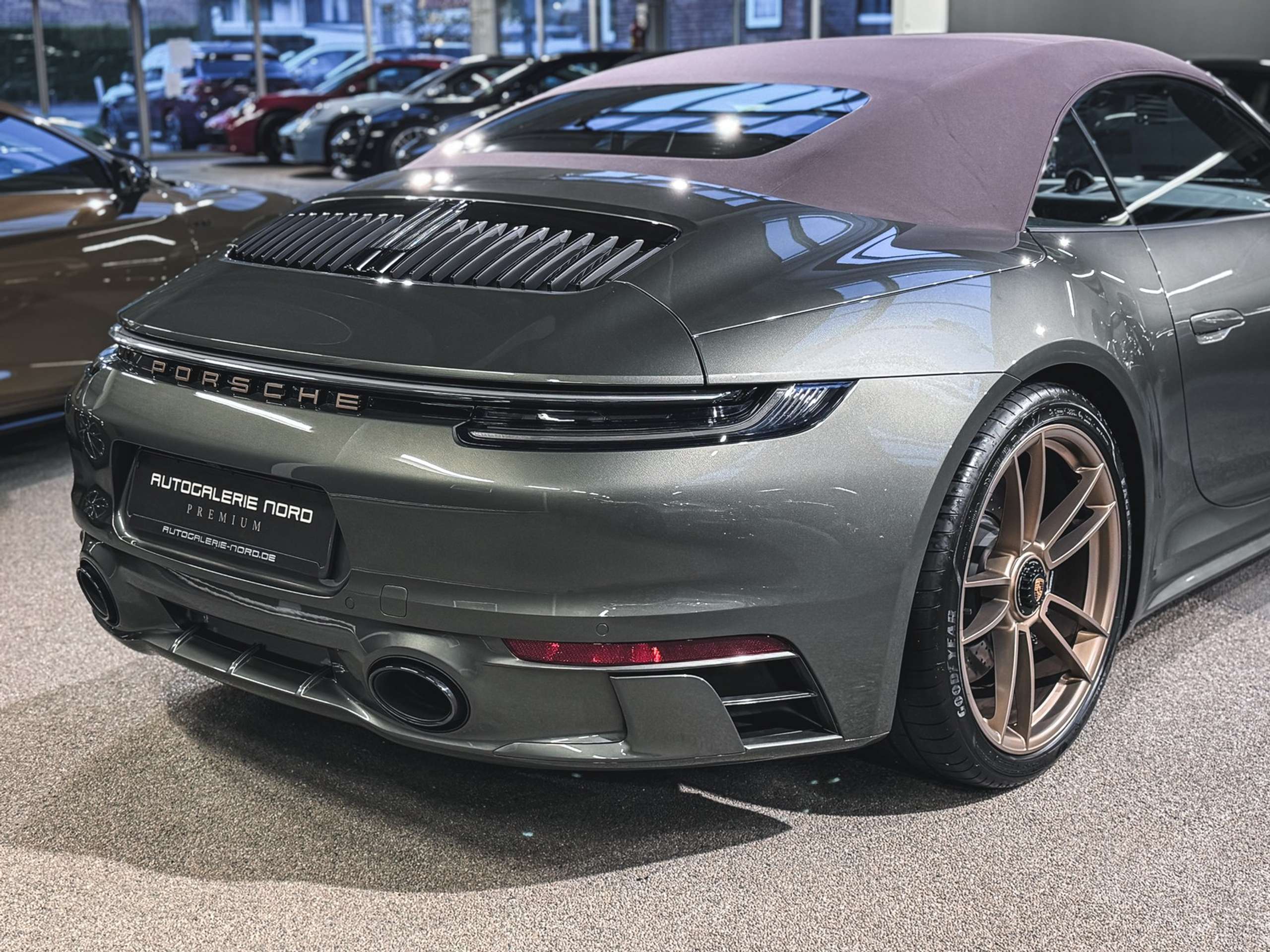 Porsche - 992