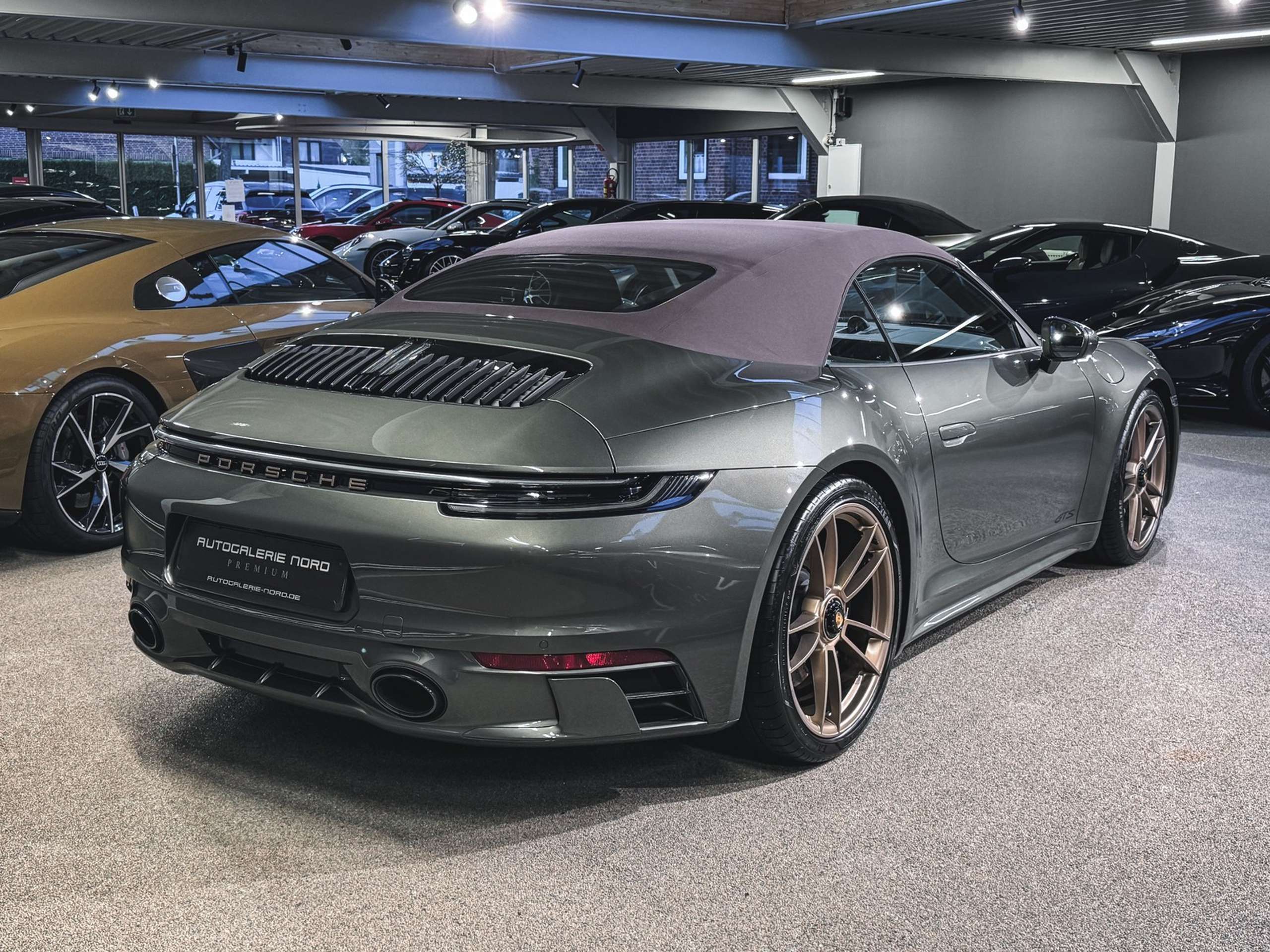 Porsche - 992