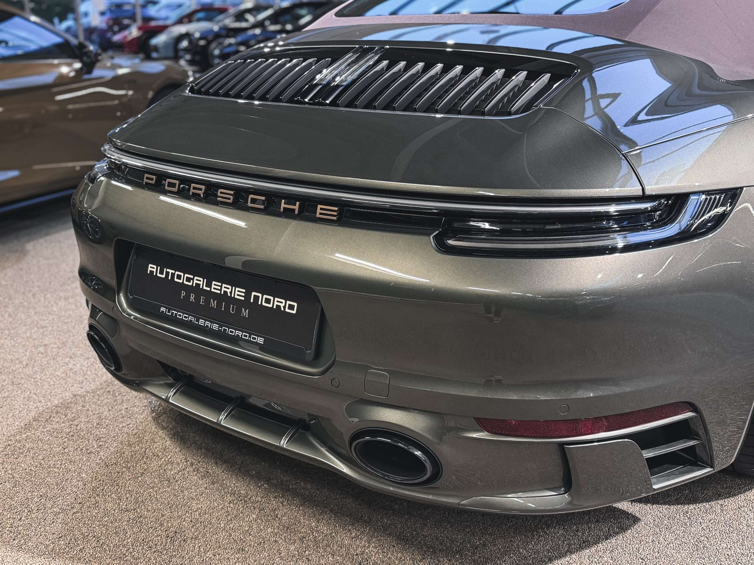 Porsche - 992