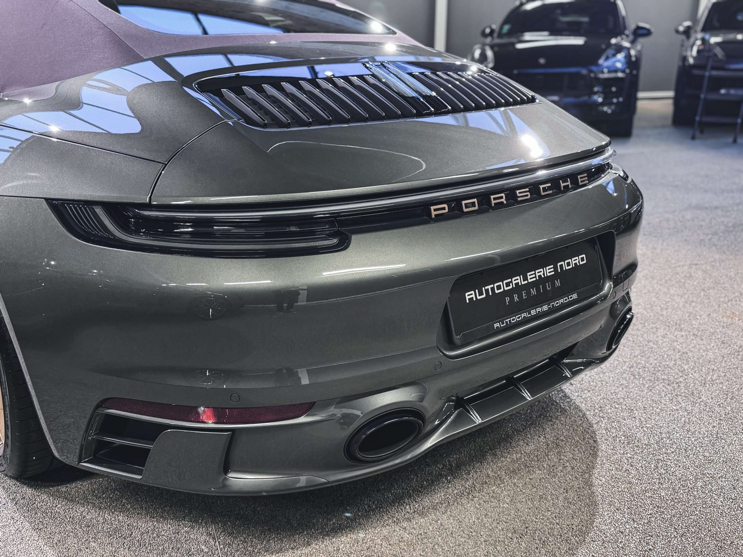 Porsche - 992