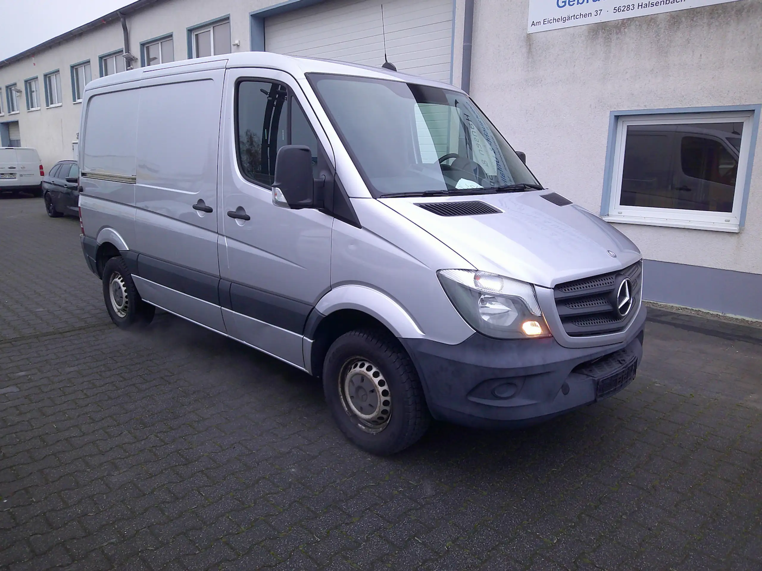 Mercedes-Benz - Sprinter