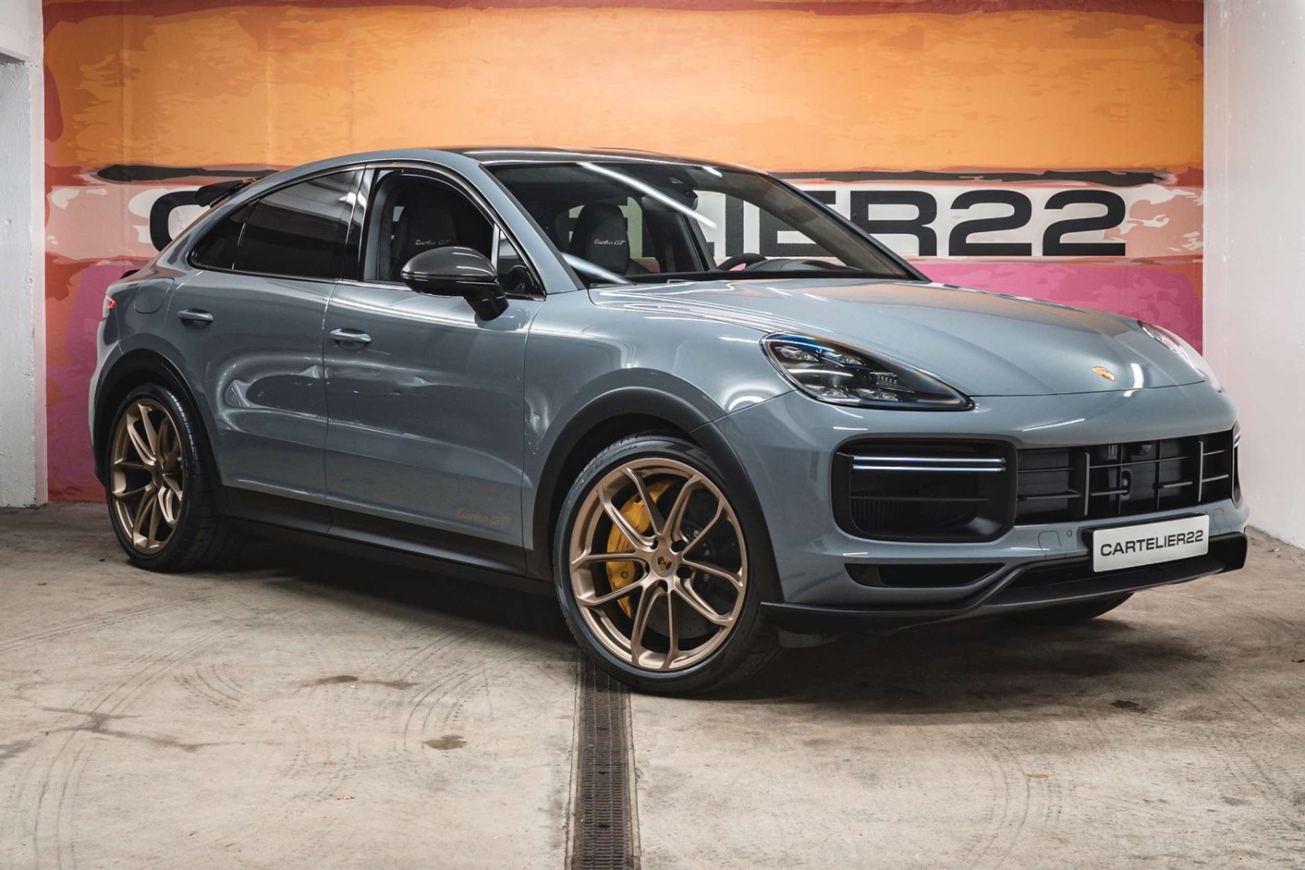 Porsche - Cayenne