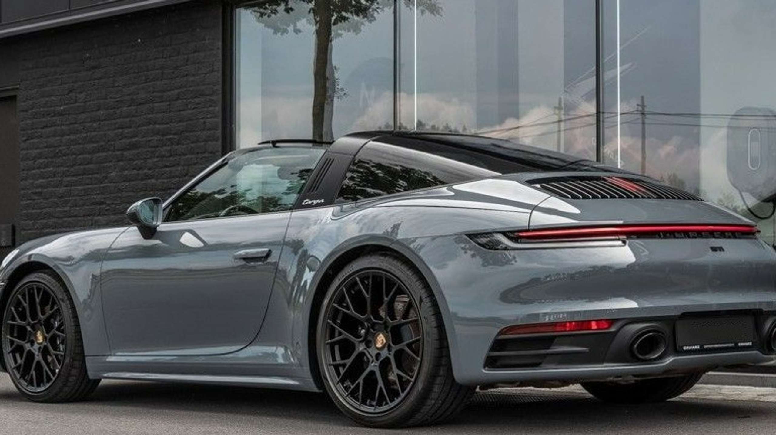 Porsche - 992