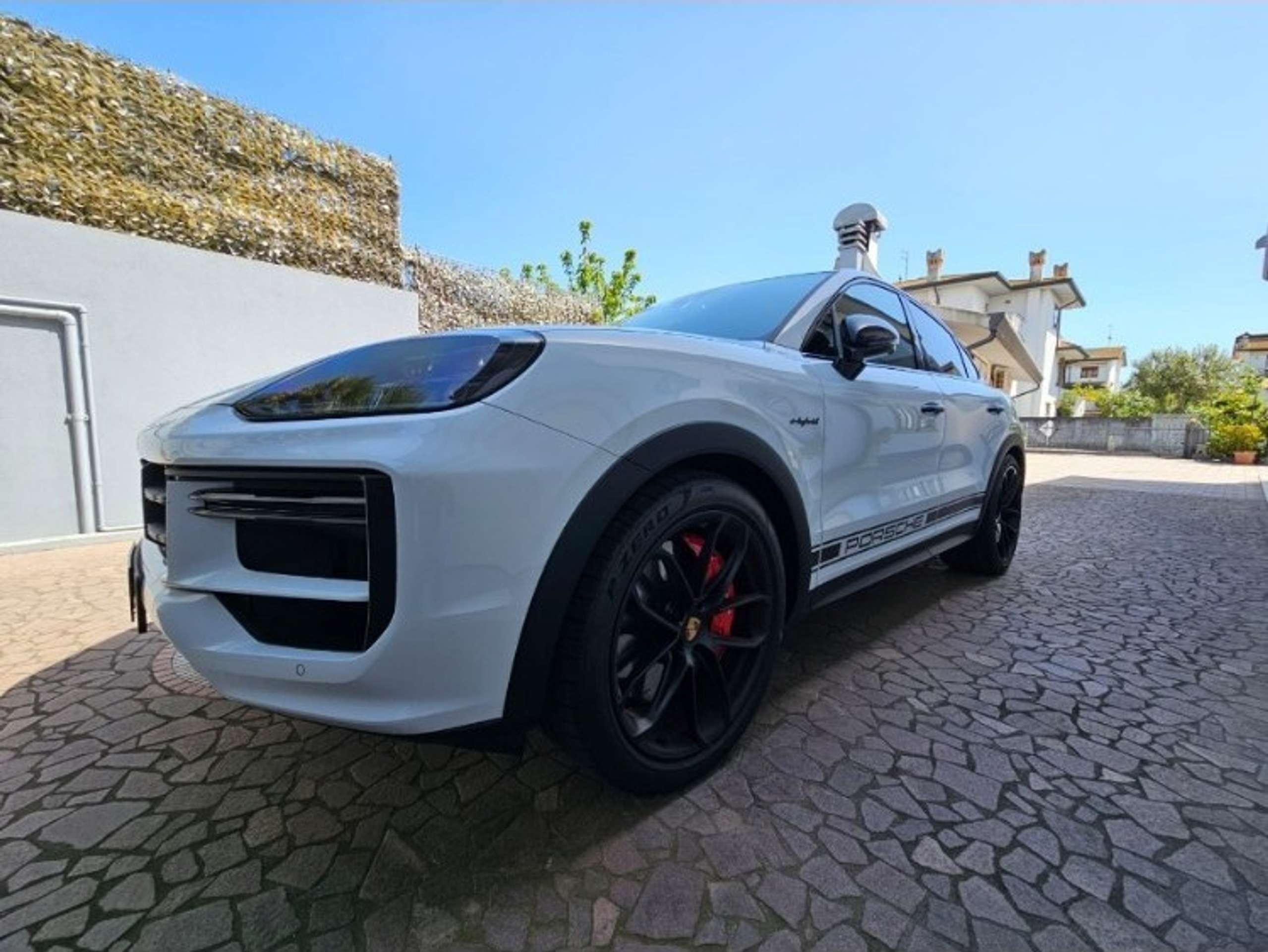 Porsche - Cayenne