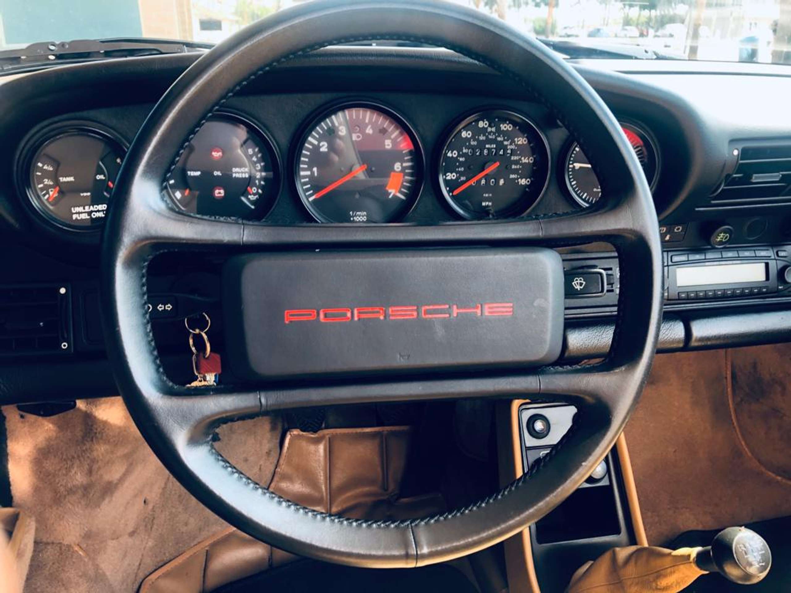 Porsche - 911