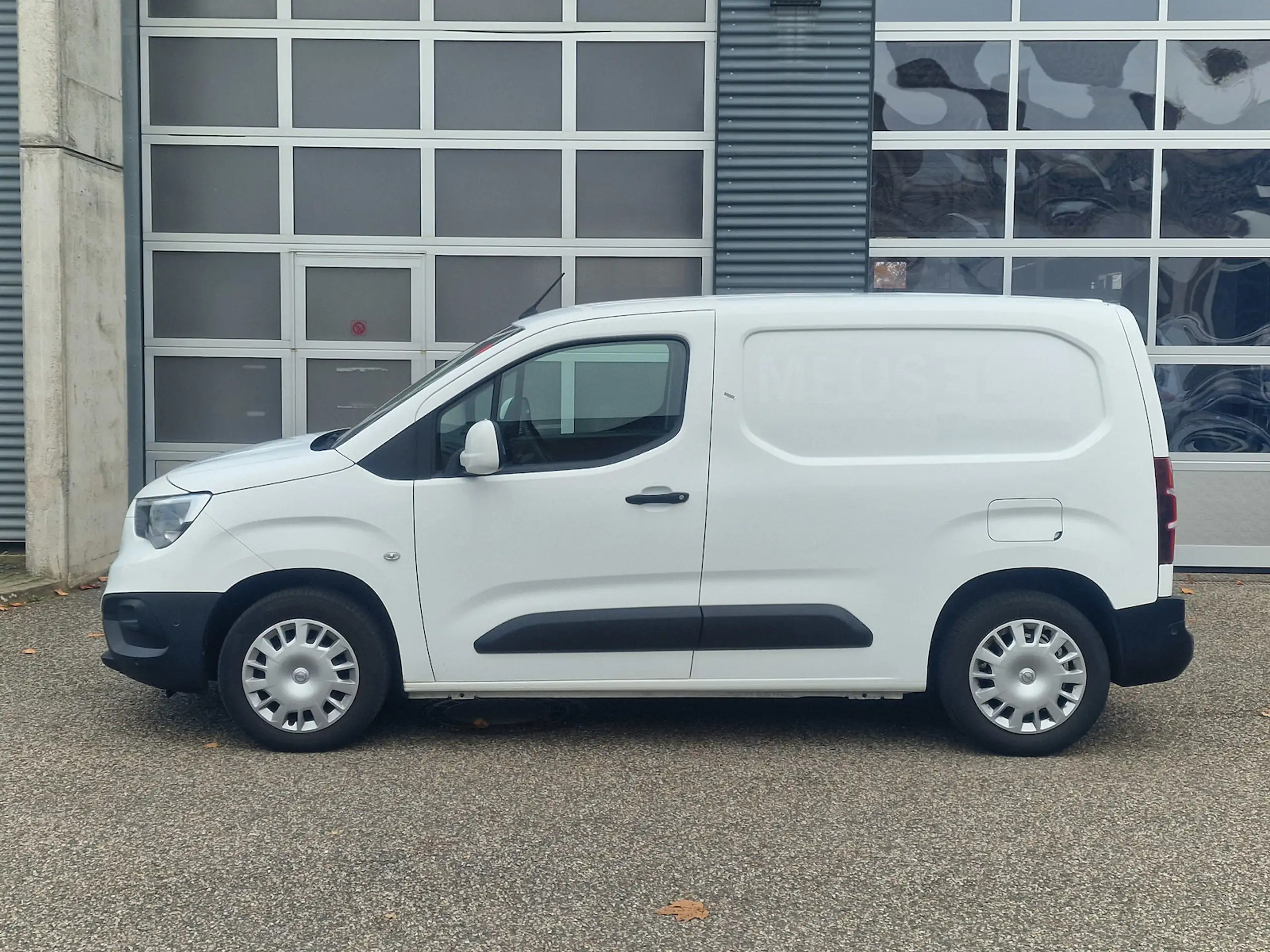 Opel - Combo-e