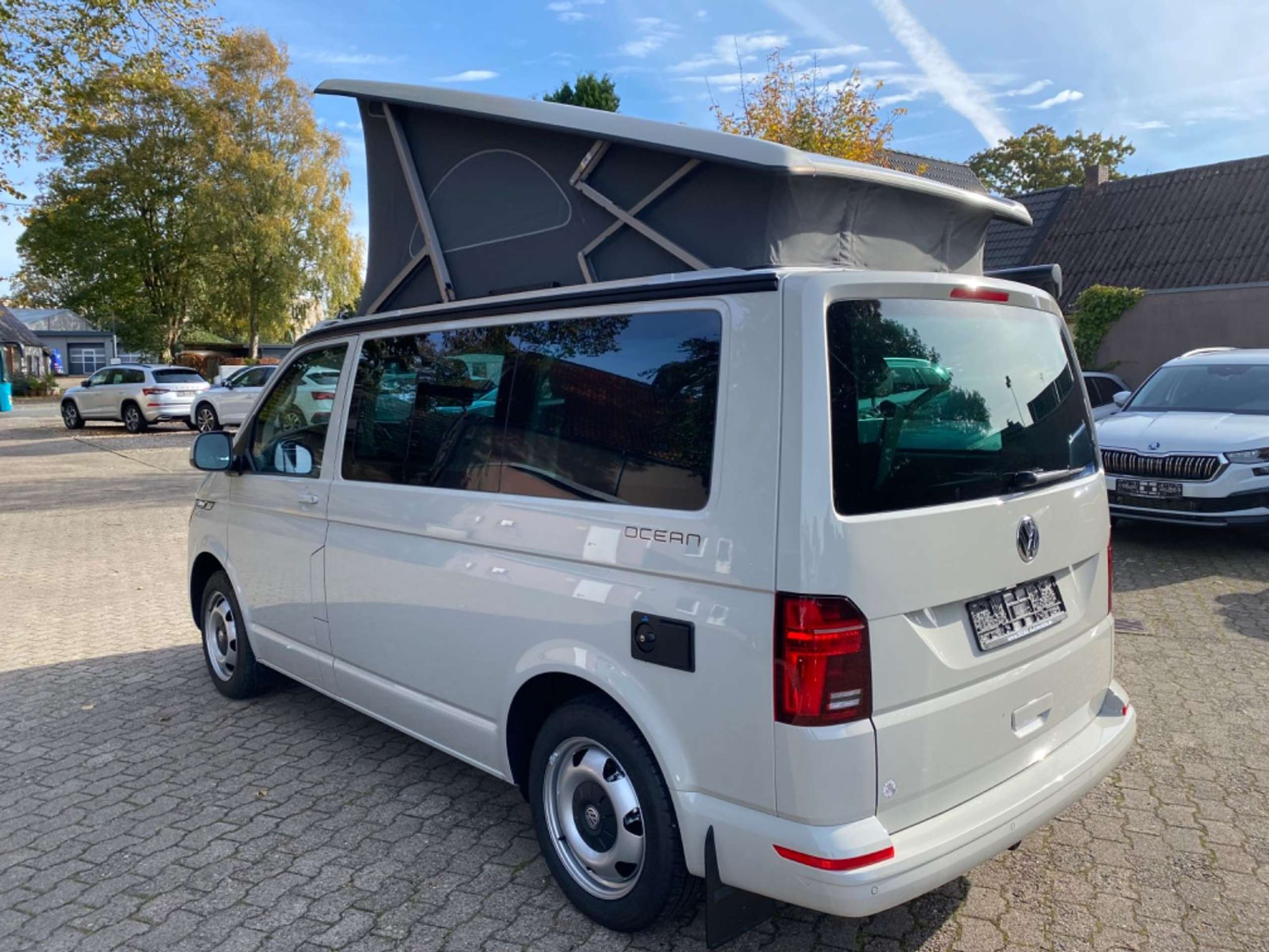 Volkswagen - T6 California