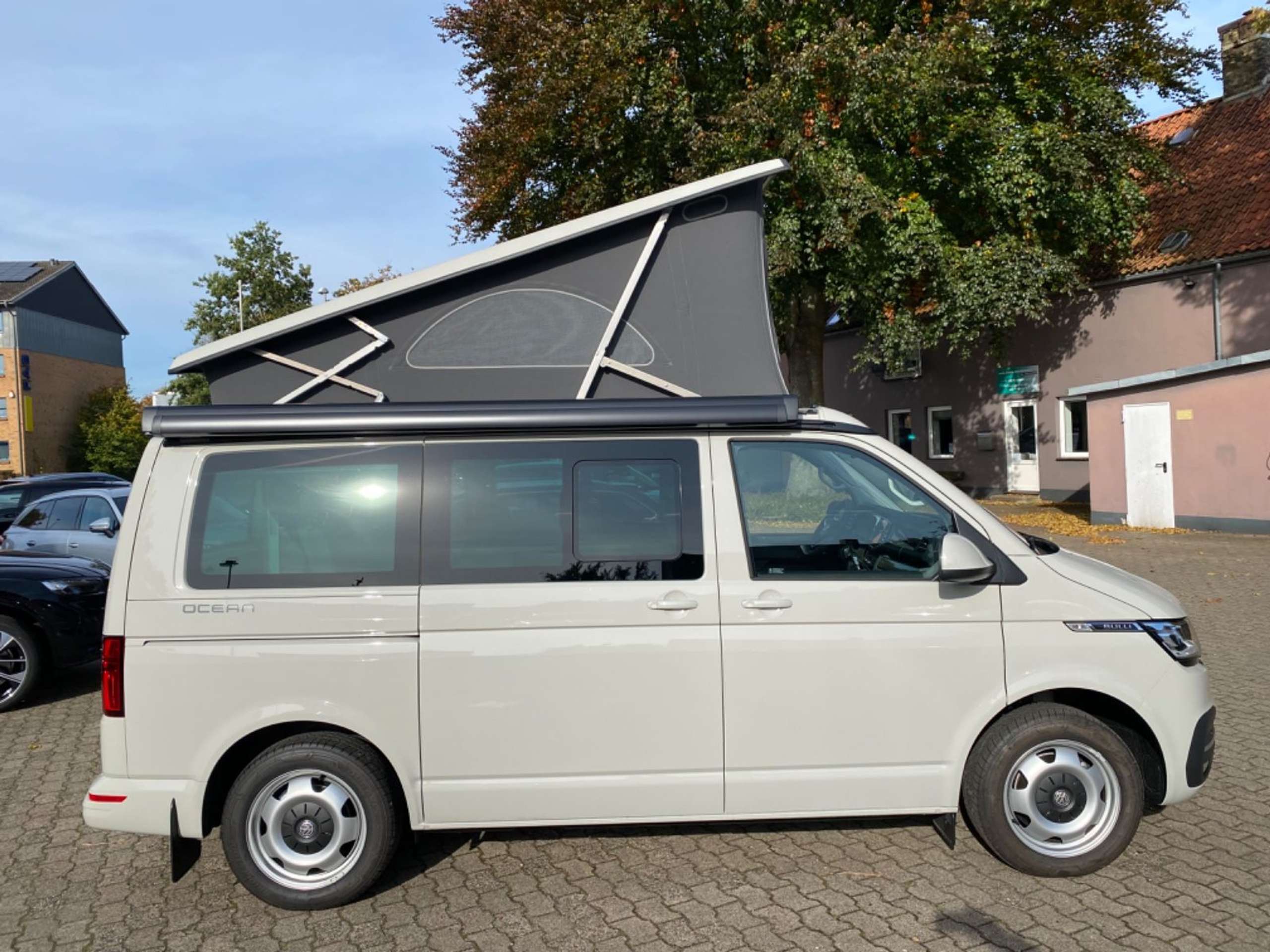 Volkswagen - T6 California