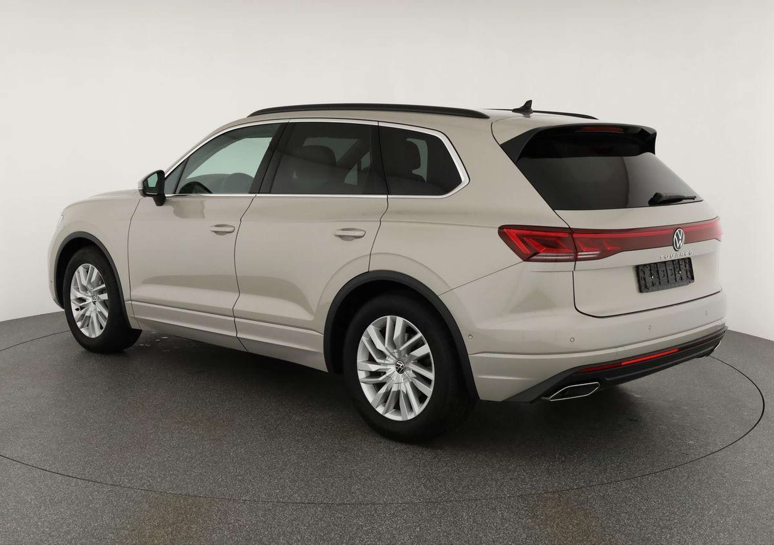 Volkswagen - Touareg