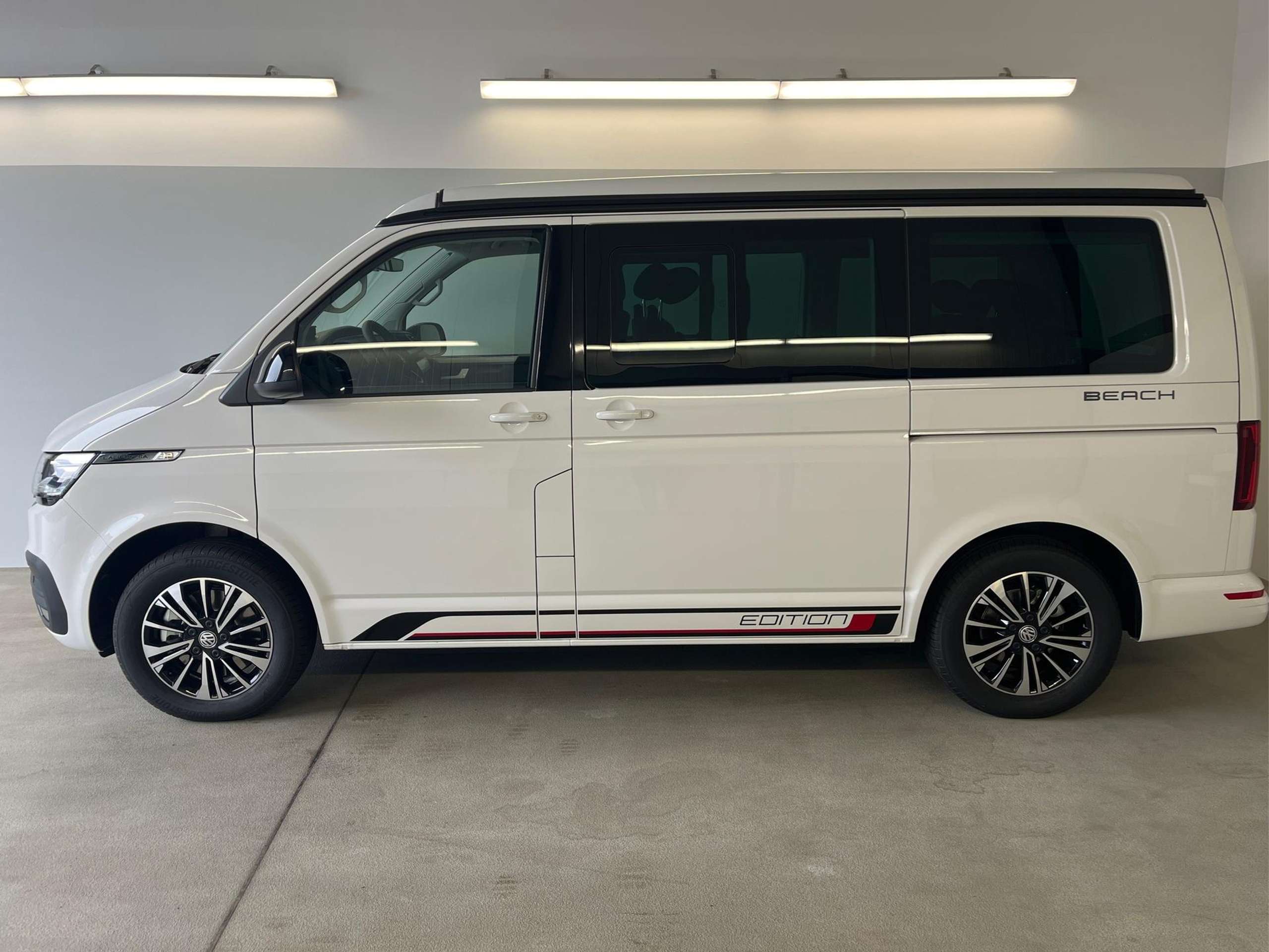 Volkswagen - T6.1 California