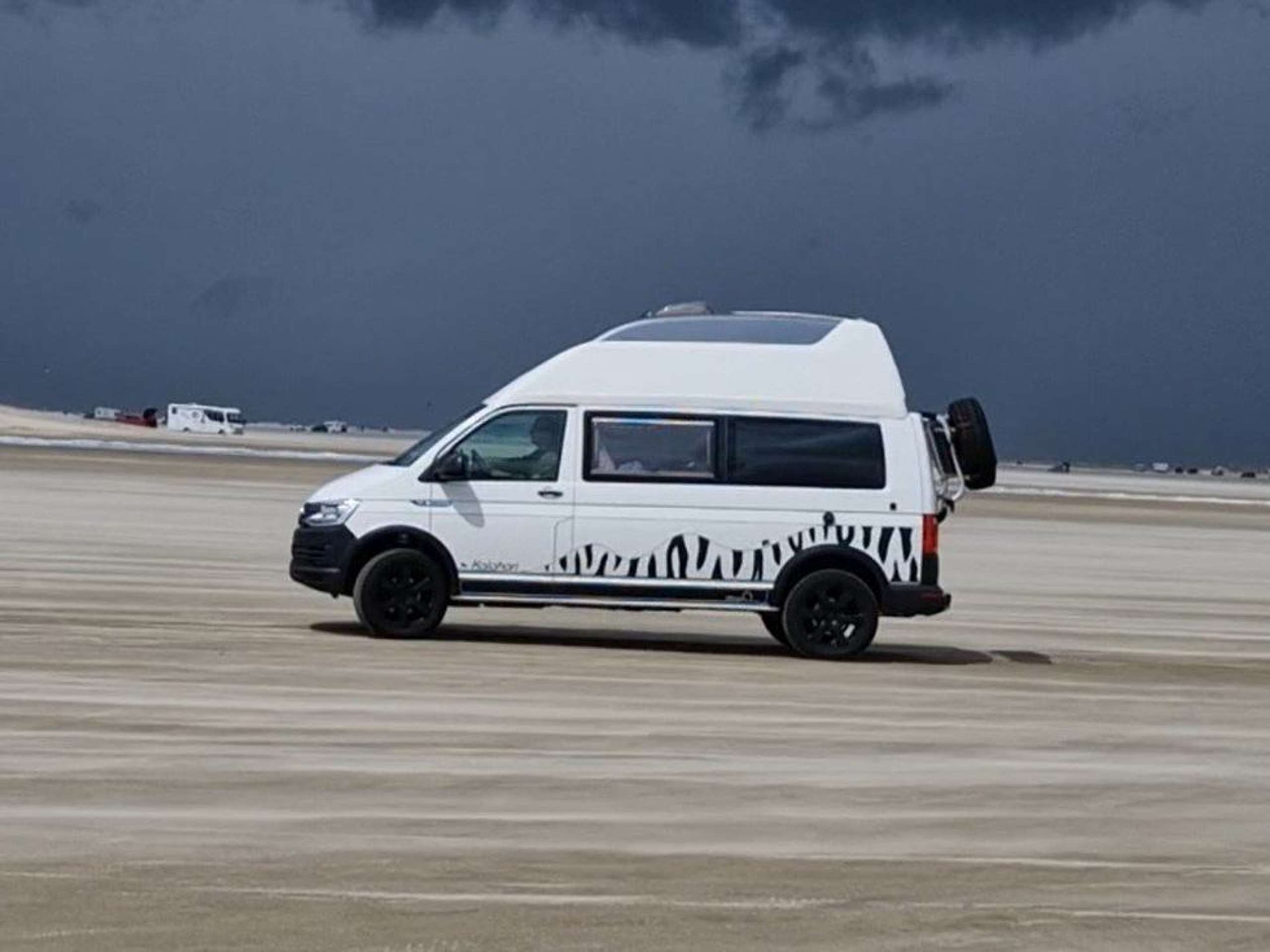 Volkswagen - T6 California