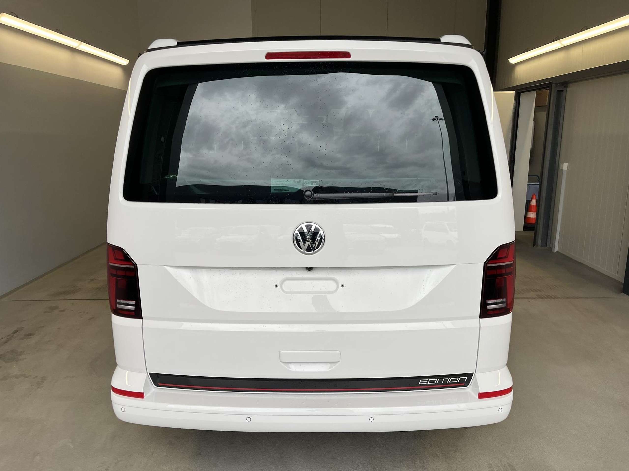 Volkswagen - T6.1 California