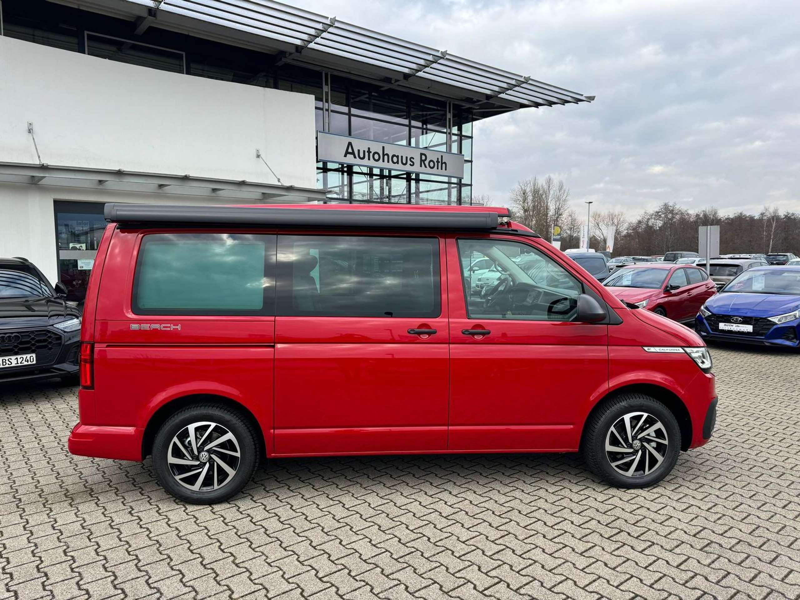 Volkswagen - T6.1 California