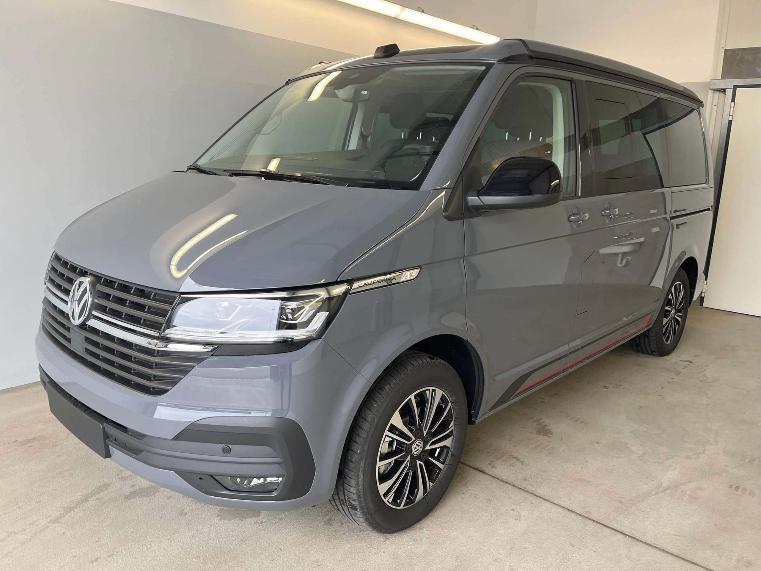 Volkswagen T6.1 California 2024